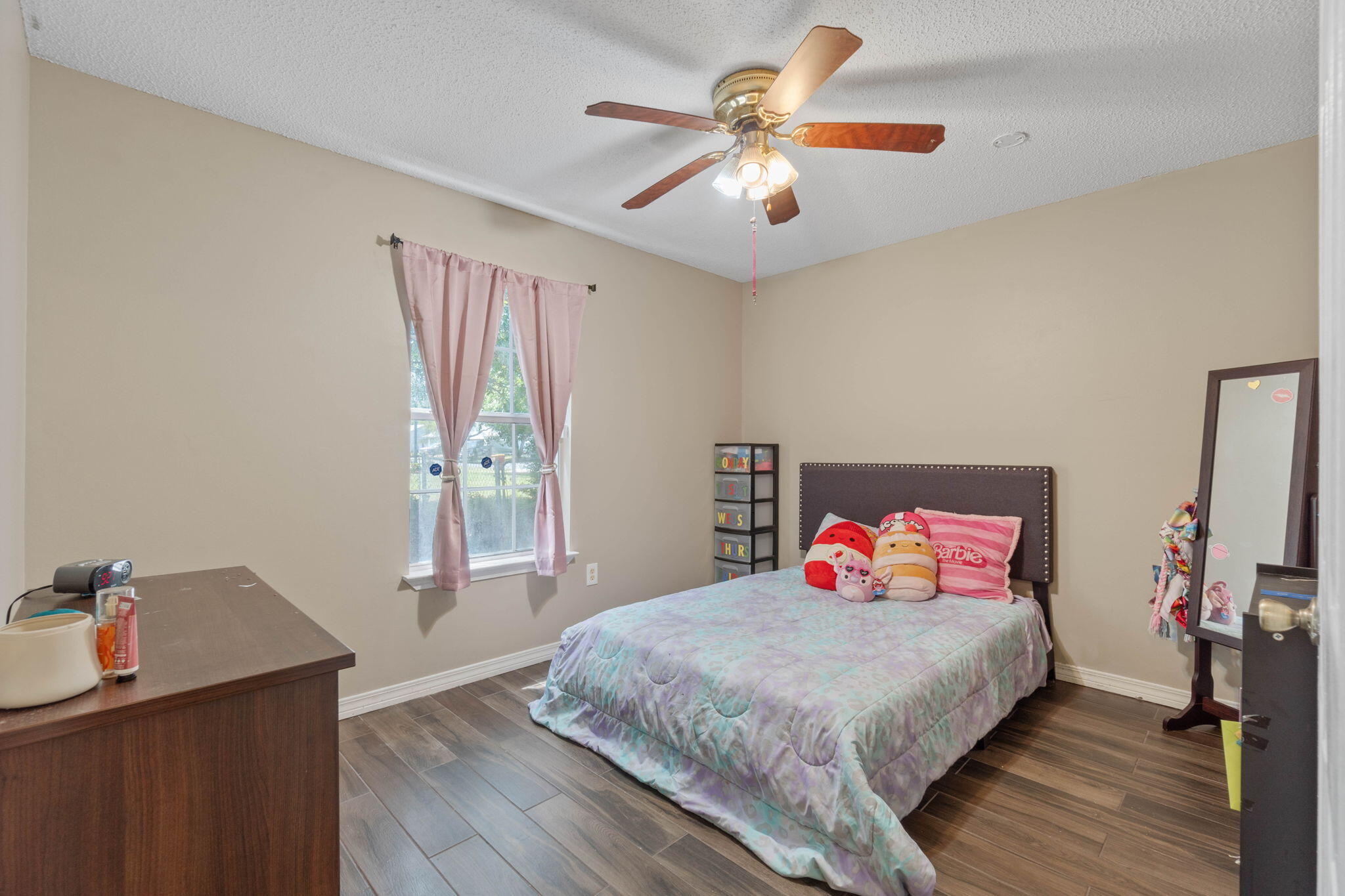 COUNTRYVIEW ESTATES 4TH ADDN PH 6 - Residential