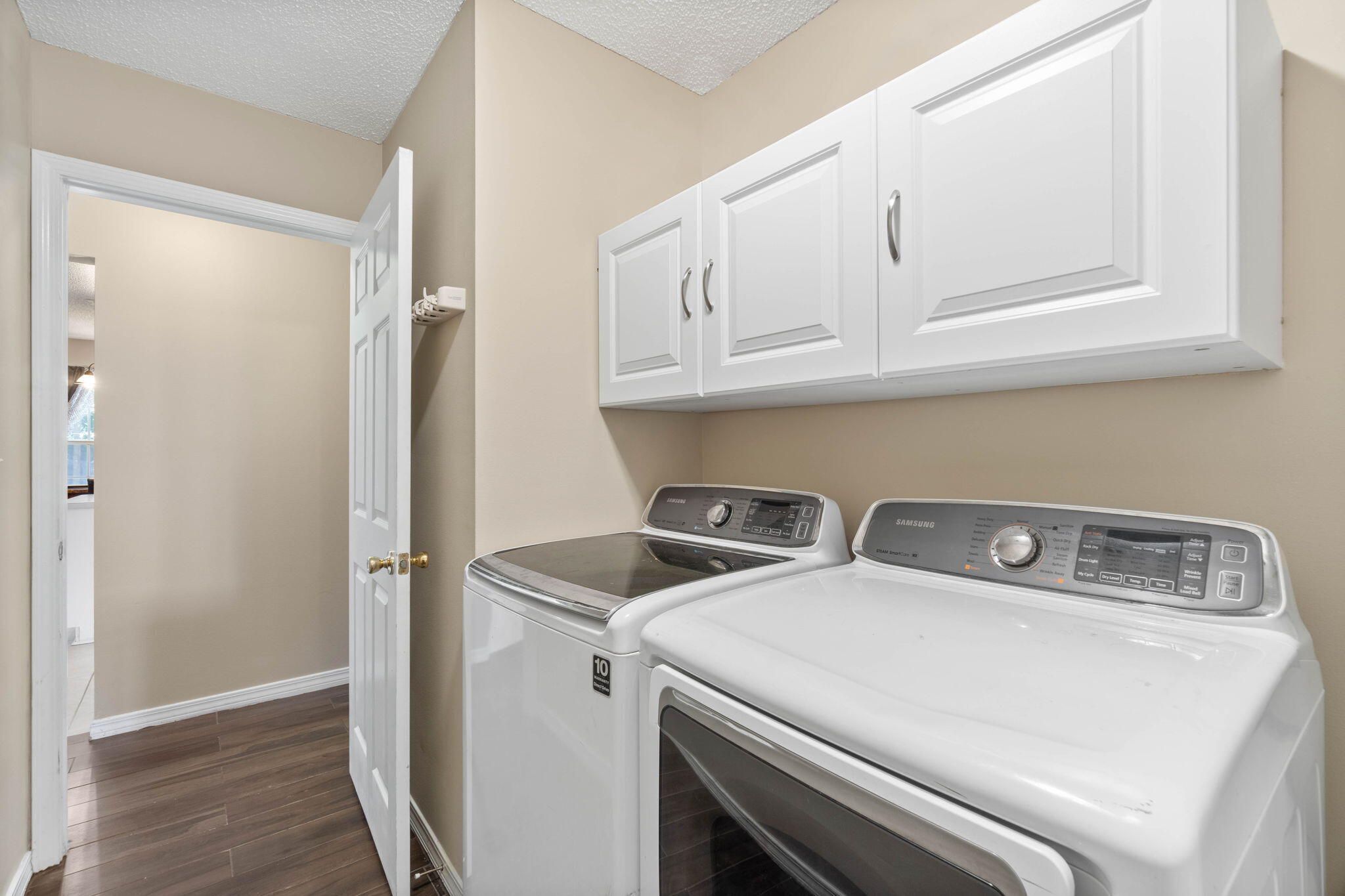 COUNTRYVIEW ESTATES 4TH ADDN PH 6 - Residential