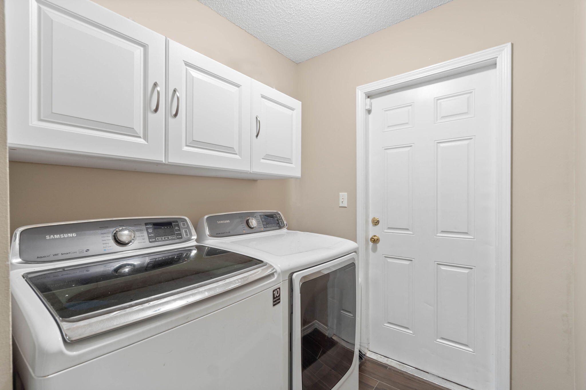 COUNTRYVIEW ESTATES 4TH ADDN PH 6 - Residential