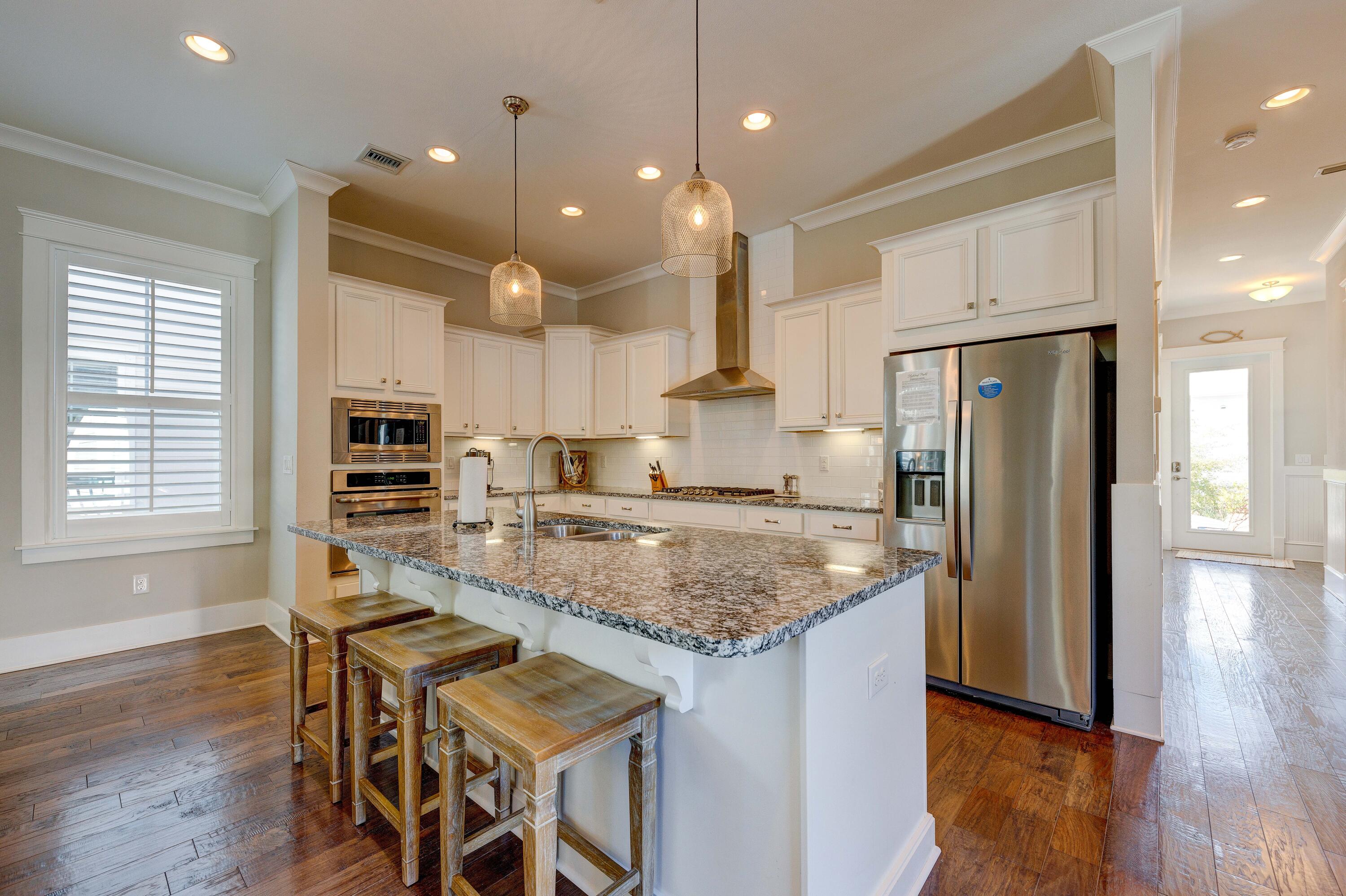 HIGHLAND PARKS - Residential