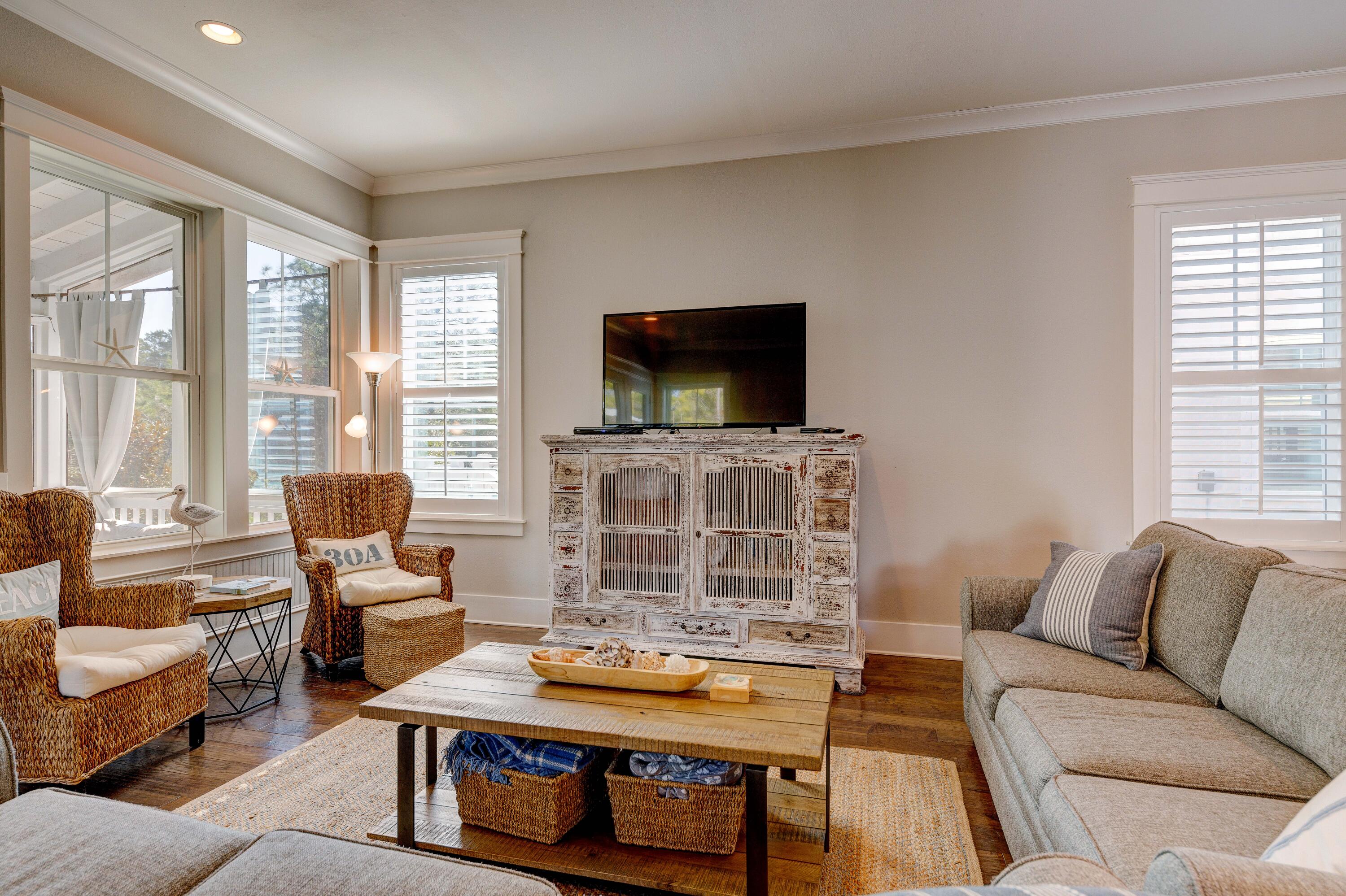 HIGHLAND PARKS - Residential