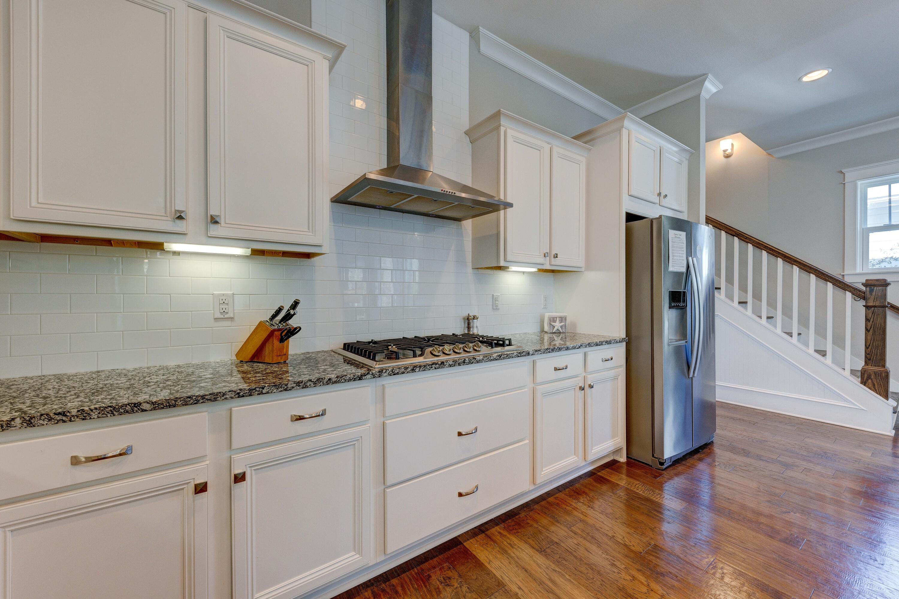 HIGHLAND PARKS - Residential