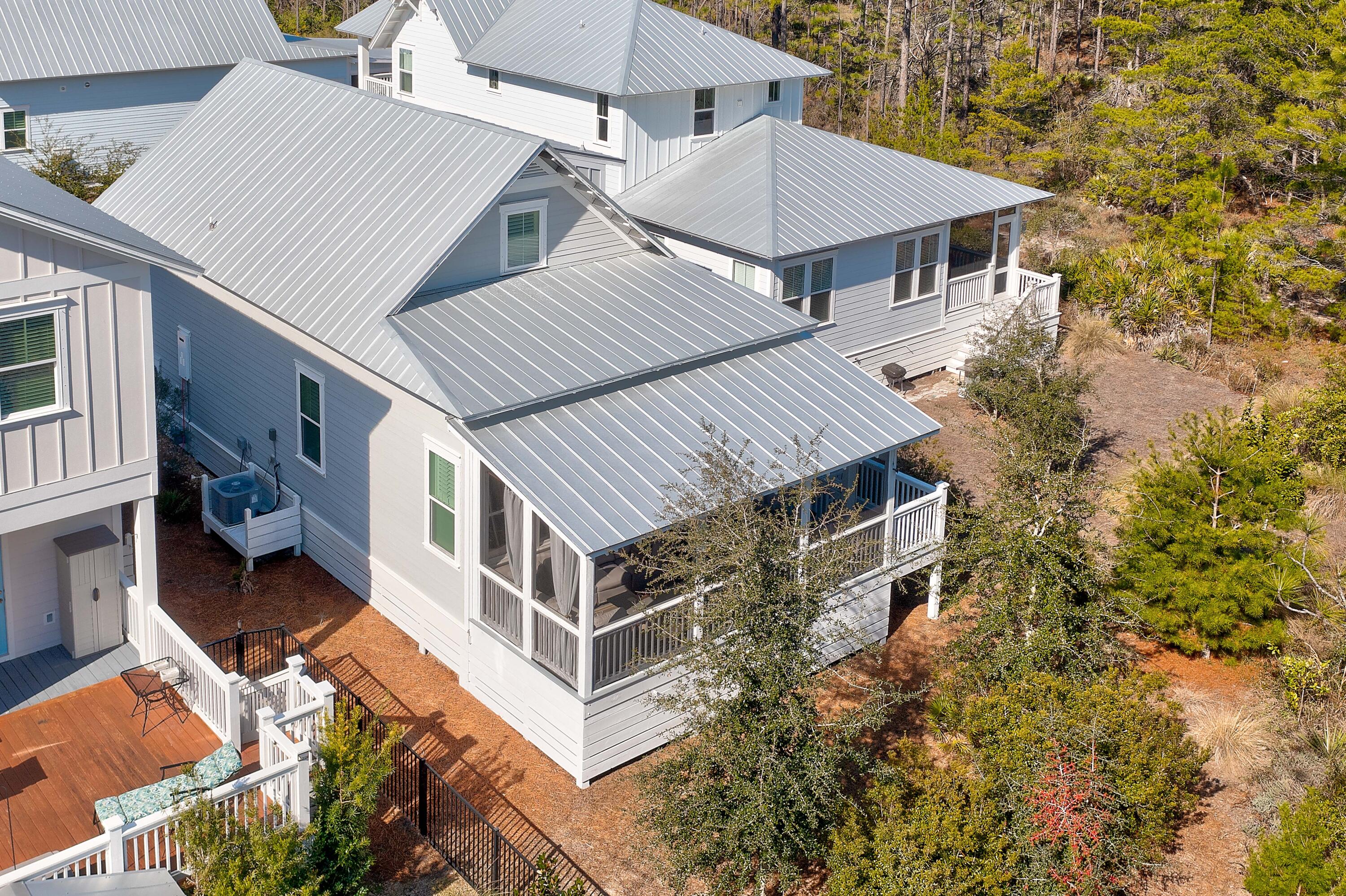 HIGHLAND PARKS - Residential