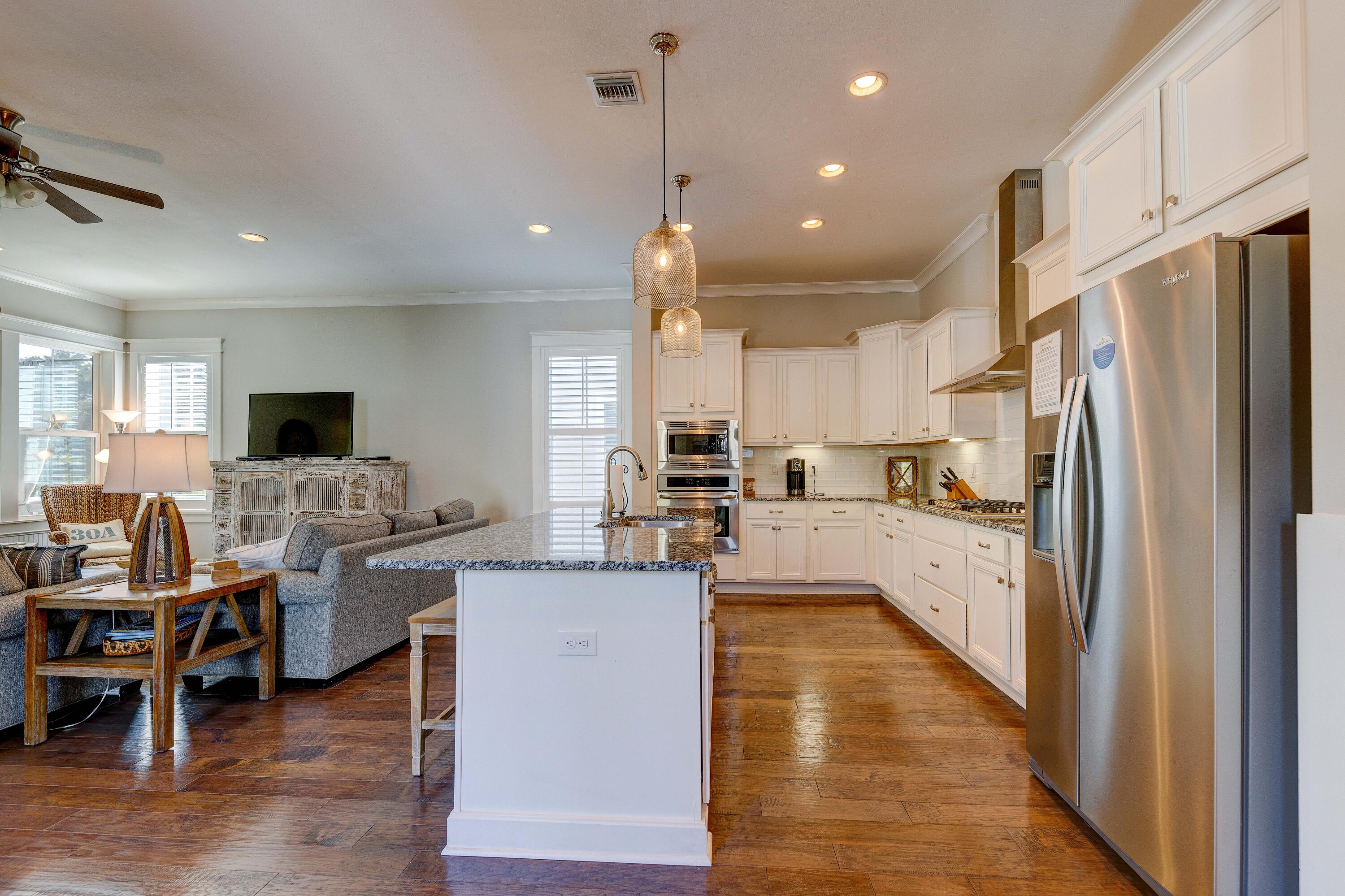 HIGHLAND PARKS - Residential