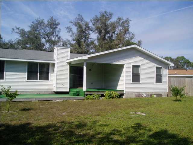 ELLIOTTS POINT 8TH ADDN - Residential Lease