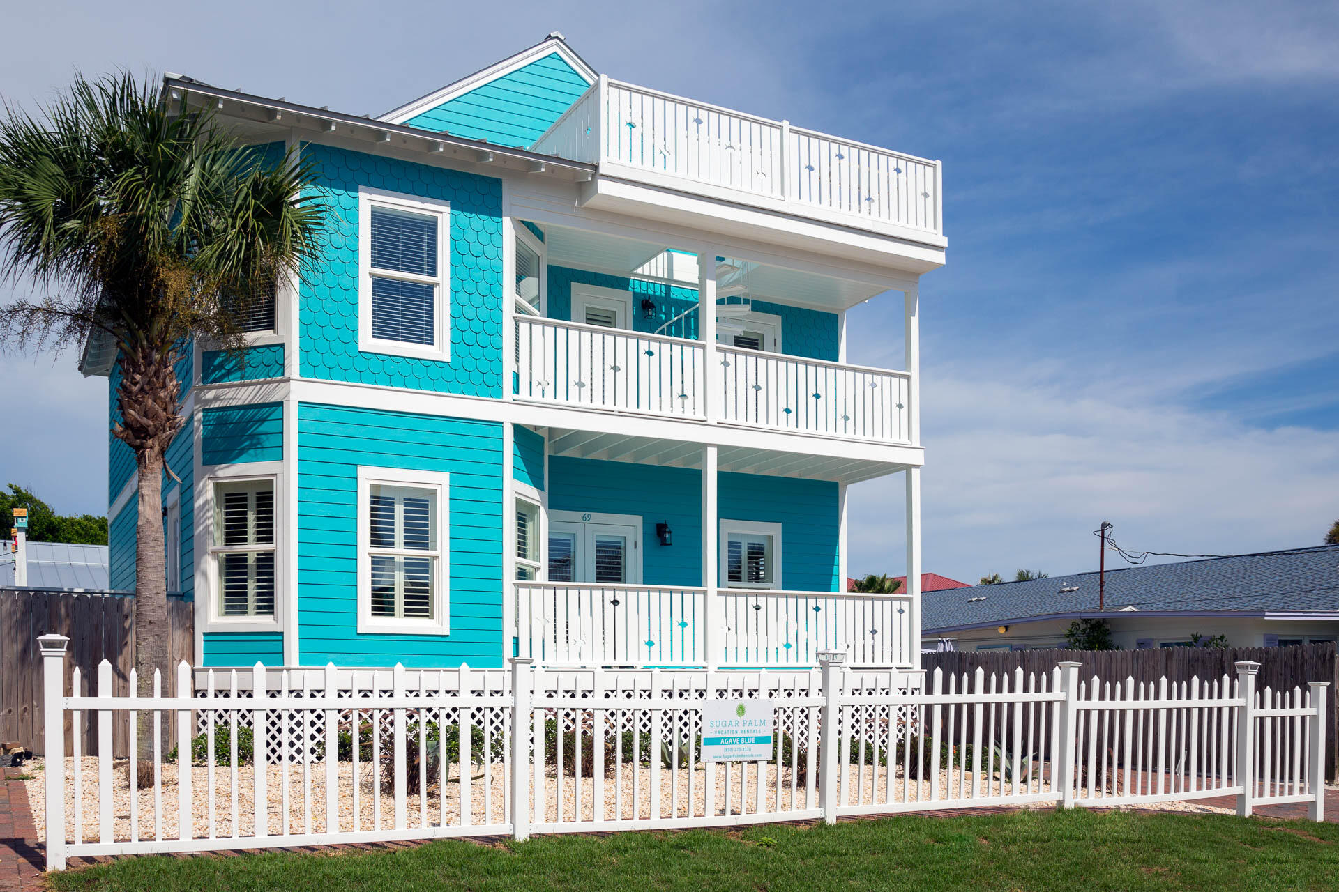 BEAUTIFUL BEACH HOUSE/RENTAL MACHINE IN DESIRABLE CRYSTAL BEACH NEIGHBORHOOD IN THE HEART OF DESTIN! Main house is 6BR/4BA, plus recently built luxurious cabana house with 2BR/2.5BA makes for plenty of room for multiple families! Located just a short walk to the beach! Private pool in the center courtyard, with huge gas fire pit, brick pavered outdoor lounge & dining area, and large screened in porch overlooking it all - outdoor living at it's finest, a true beach house getaway retreat! Inside the main house you are greeted by an open concept living/dining/kitchen space downstairs with lots of natural light from the front bay windows. The kitchen offers a large breakfast bar, stainless appliances including French door refrigerator with ice maker, and gas range.
