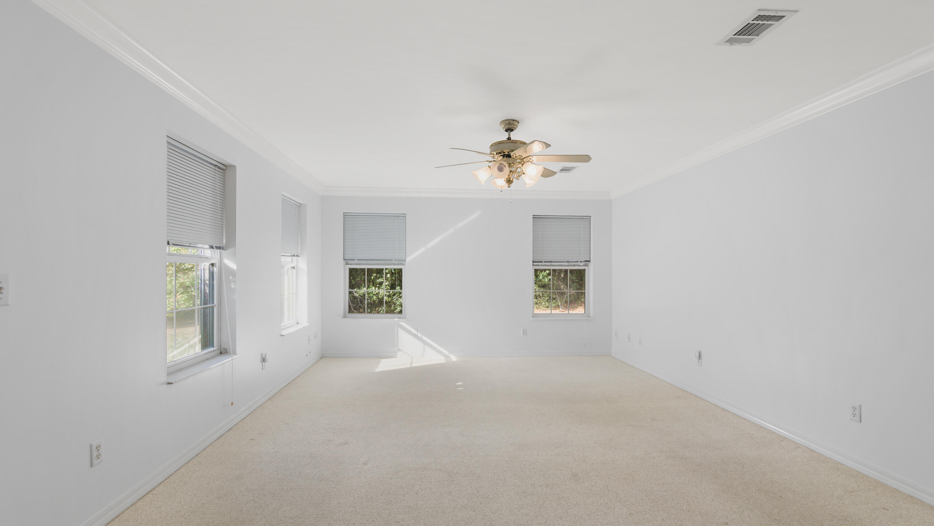 LAKEVIEW - Residential