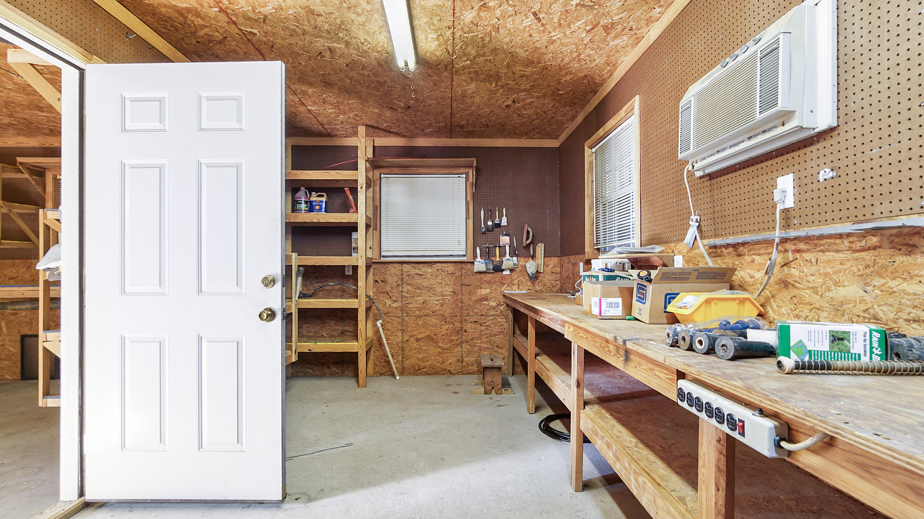 LAKEVIEW - Residential