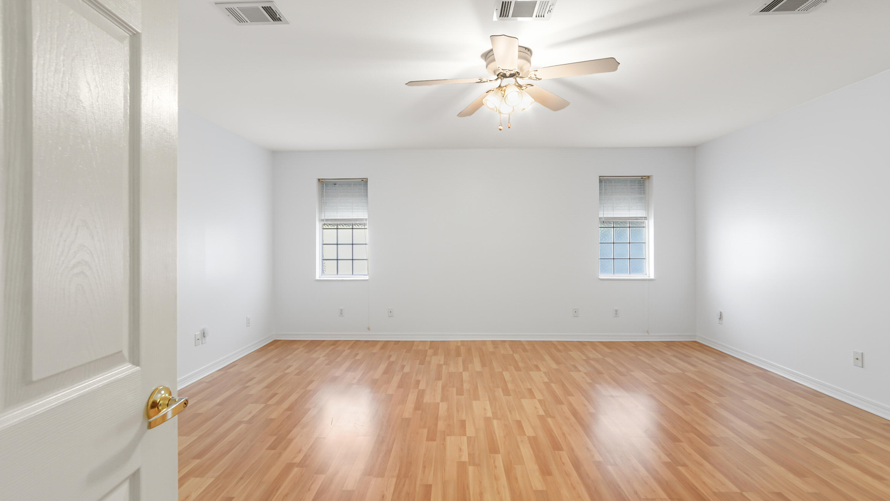 LAKEVIEW - Residential