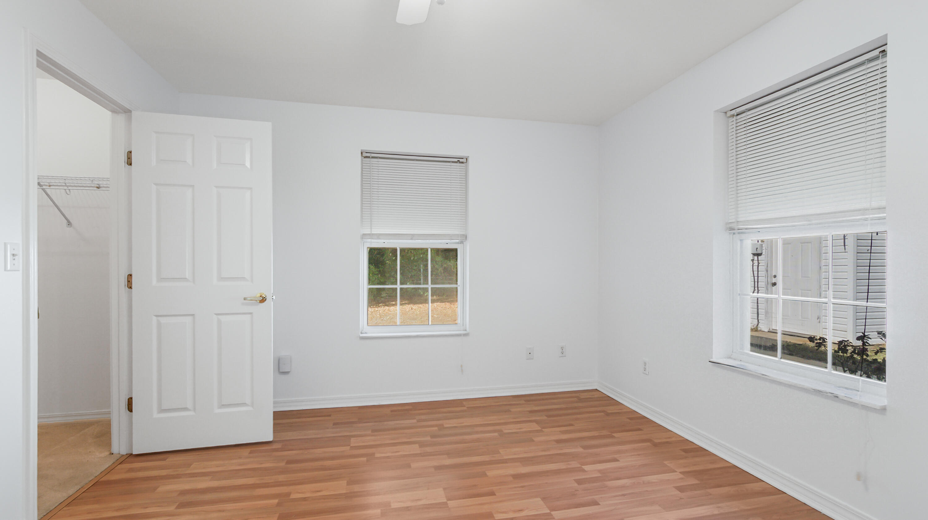 LAKEVIEW - Residential