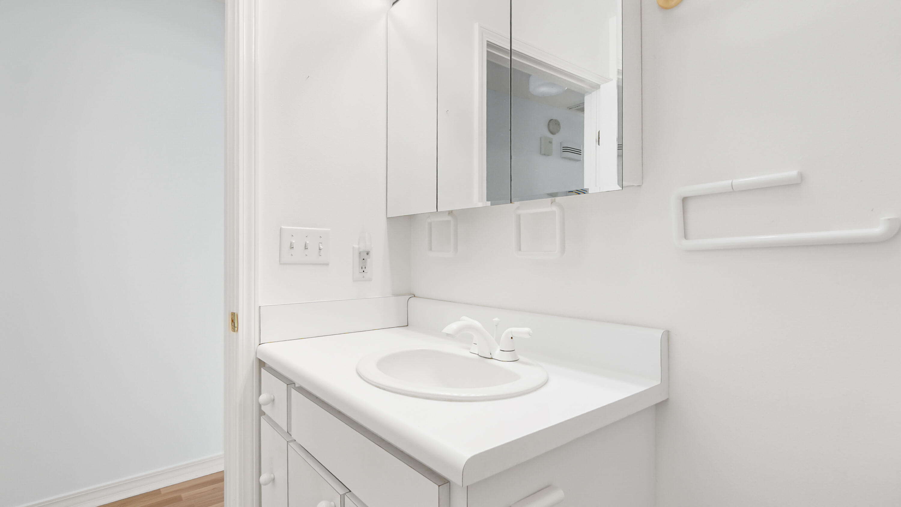 LAKEVIEW - Residential