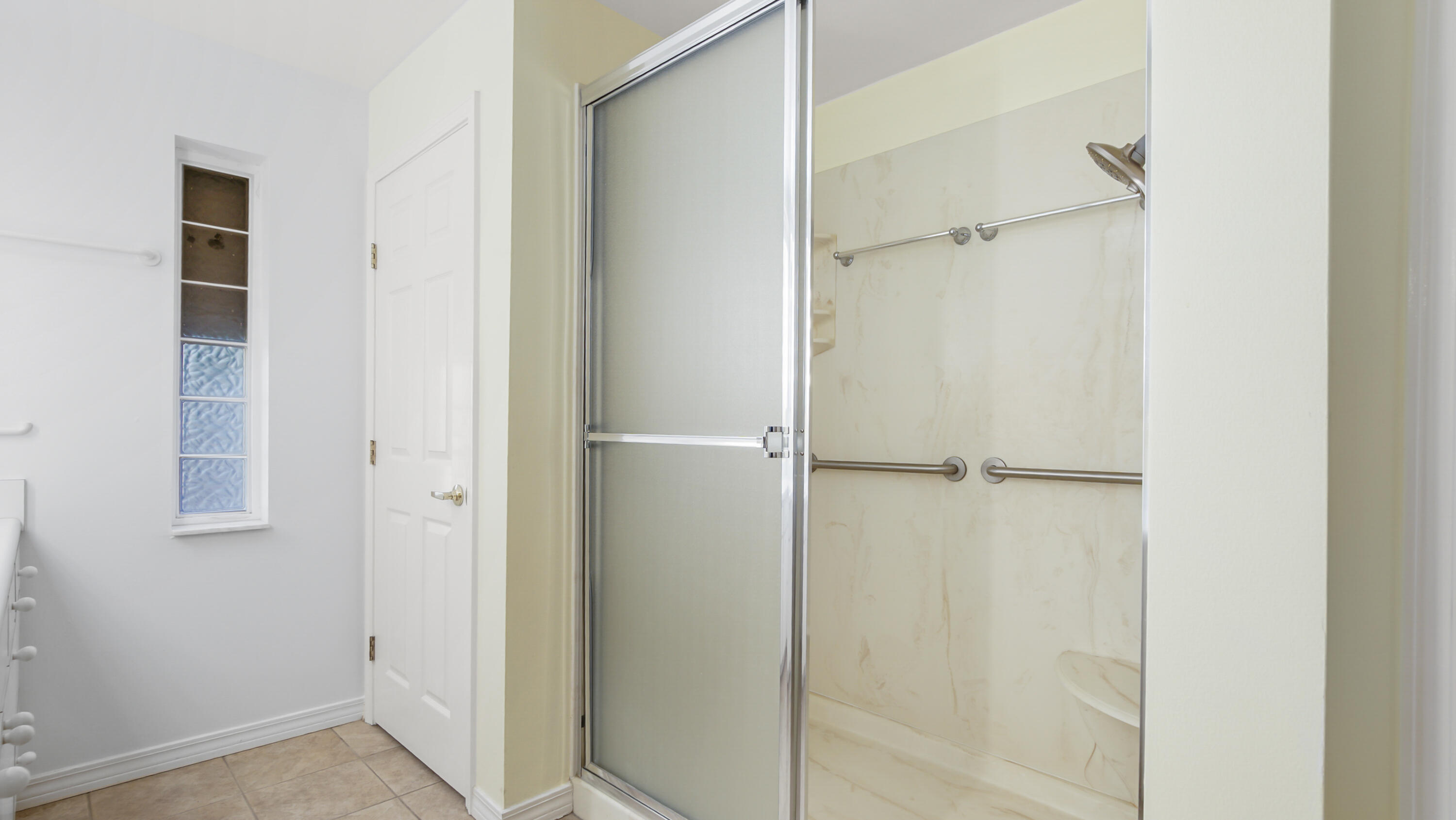 LAKEVIEW - Residential