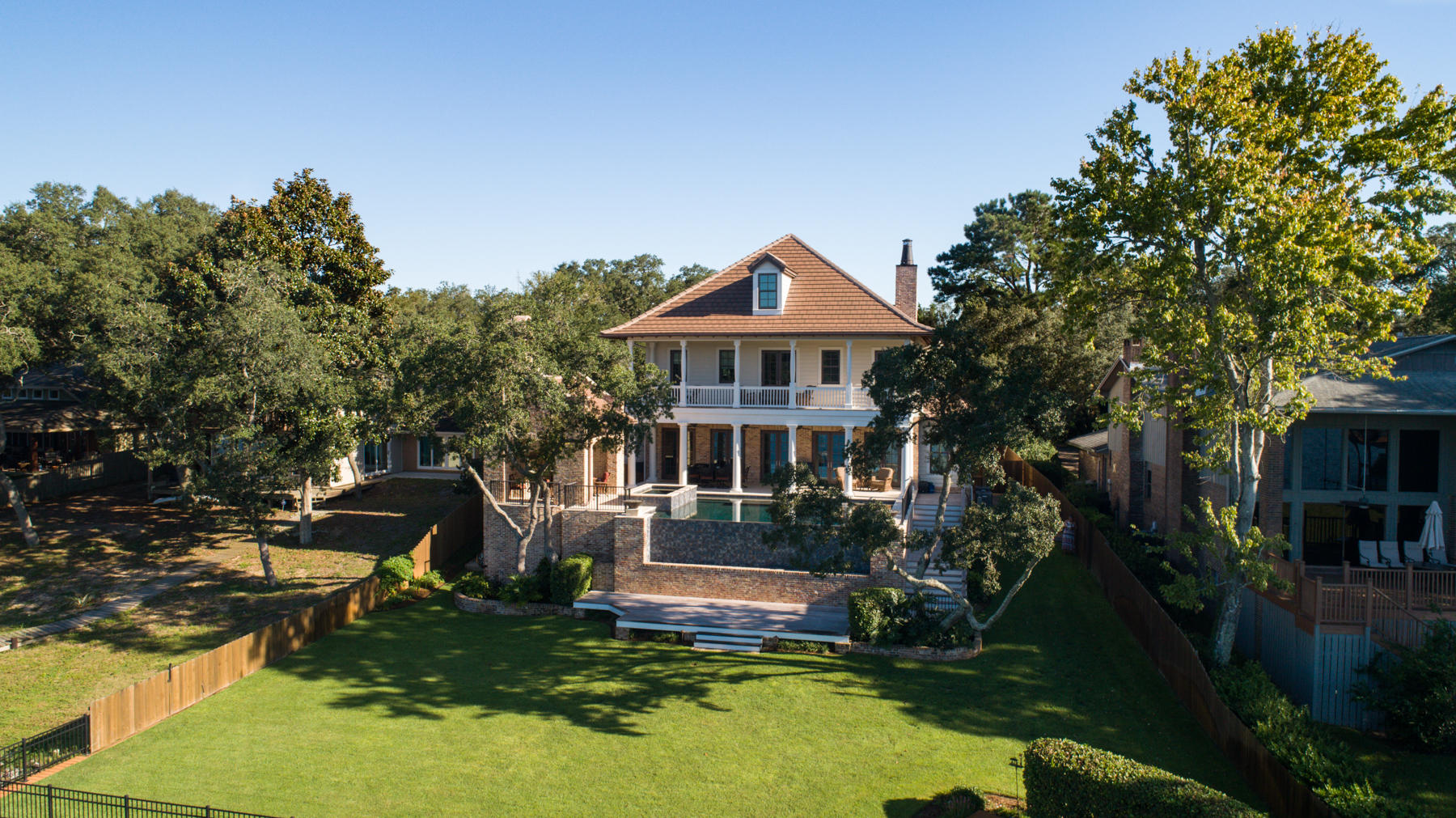 BAYOU VISTA - Residential