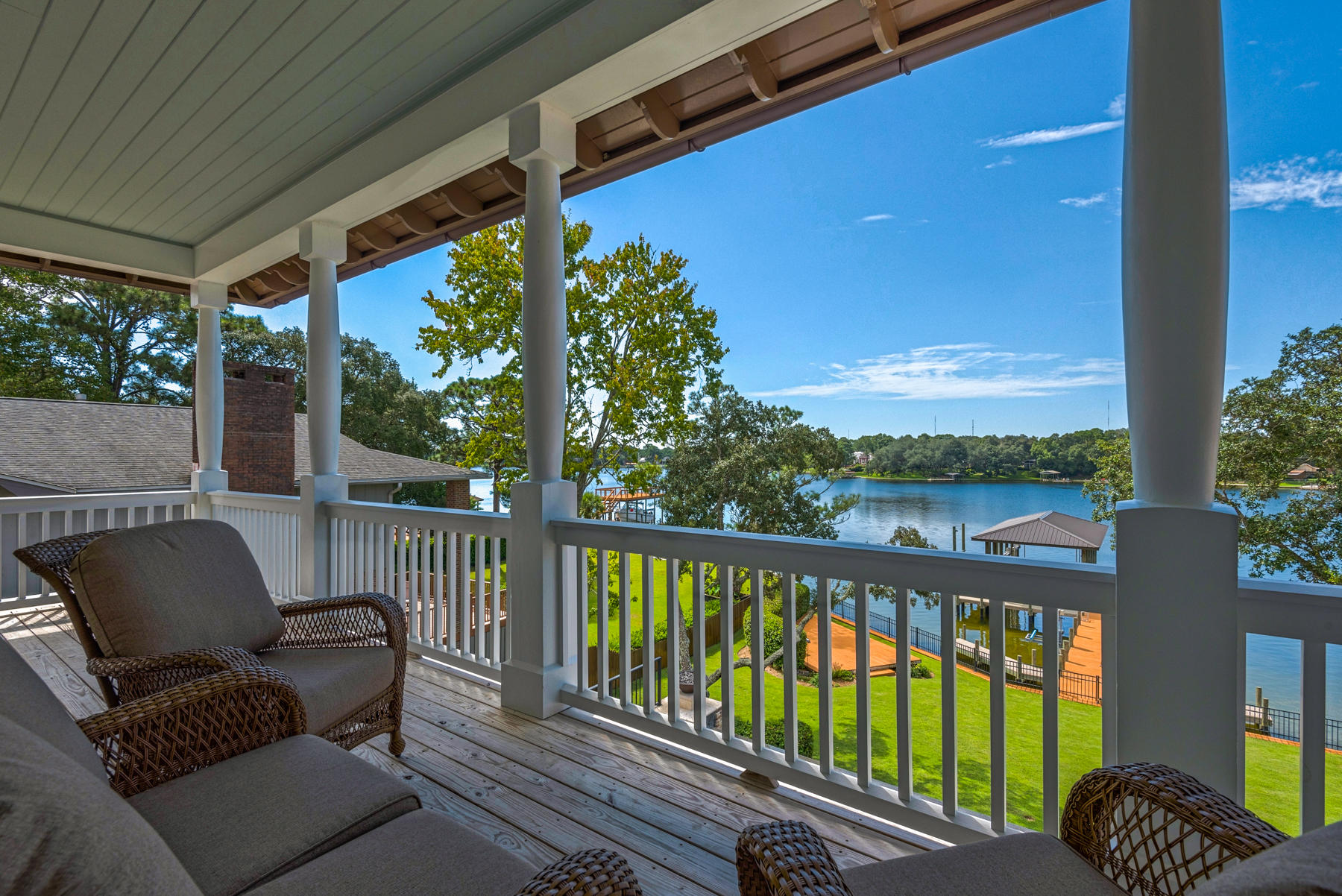 BAYOU VISTA - Residential