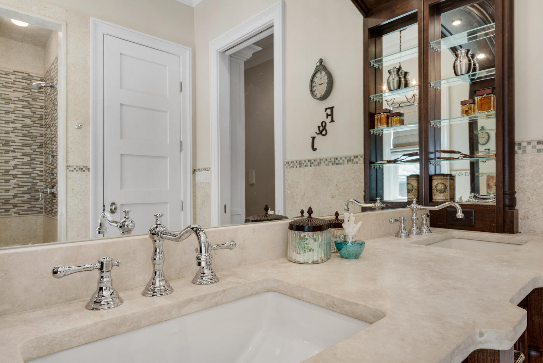 BAYOU VISTA - Residential