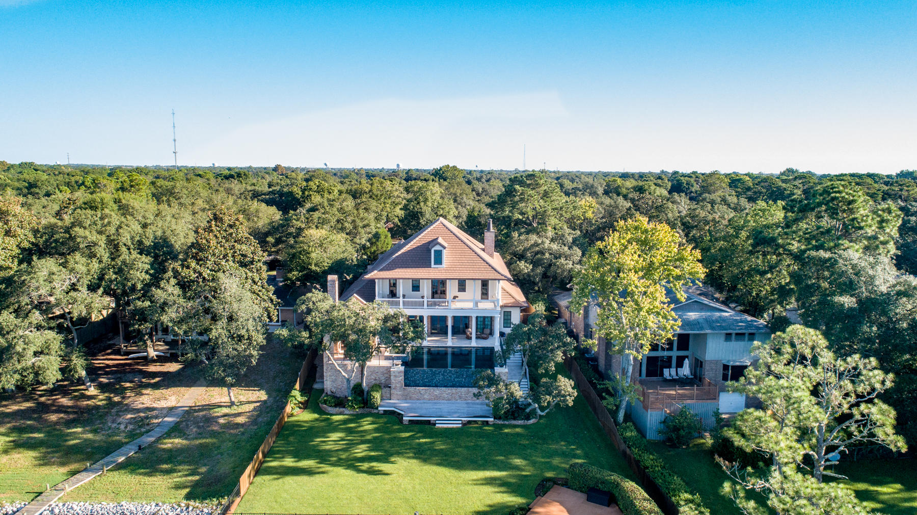 BAYOU VISTA - Residential
