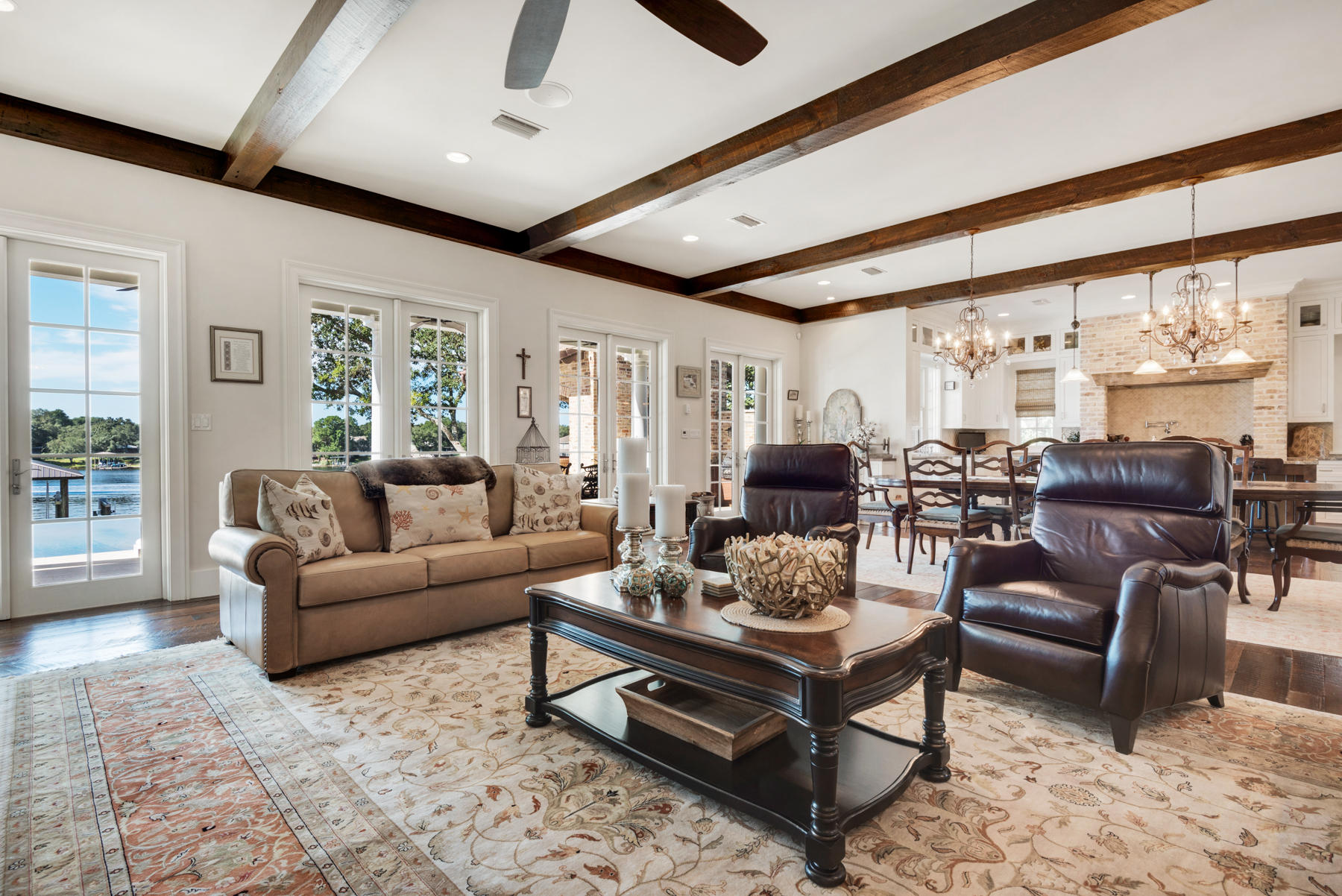 BAYOU VISTA - Residential