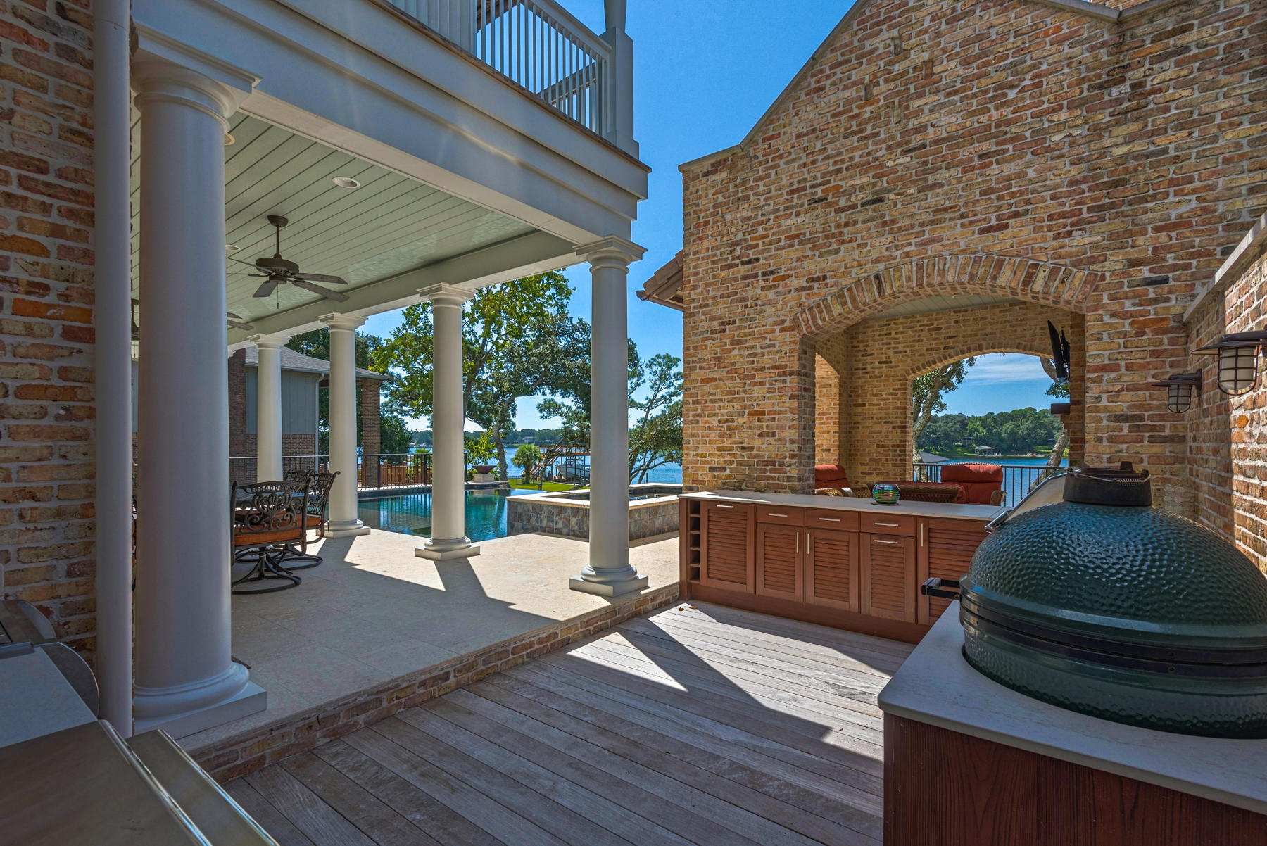 BAYOU VISTA - Residential