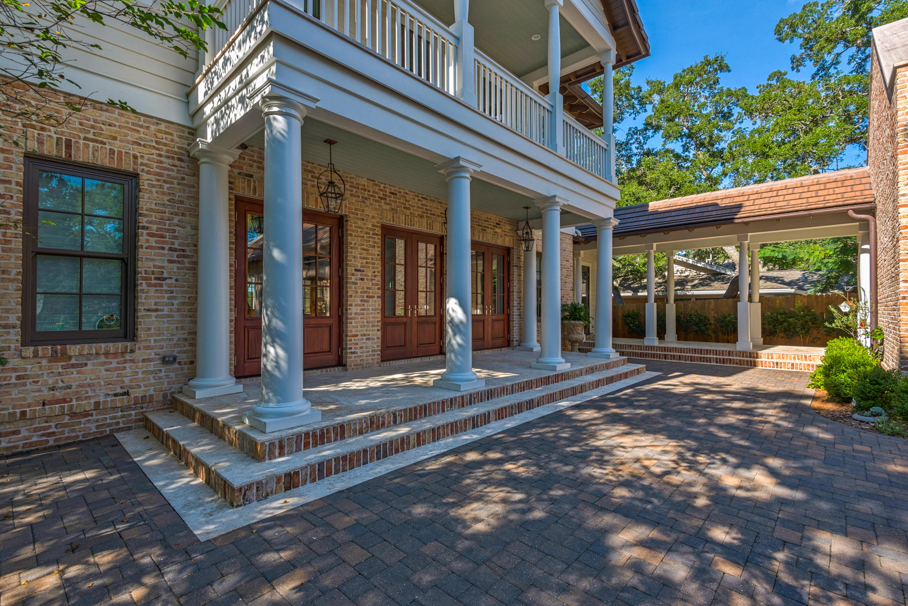 BAYOU VISTA - Residential