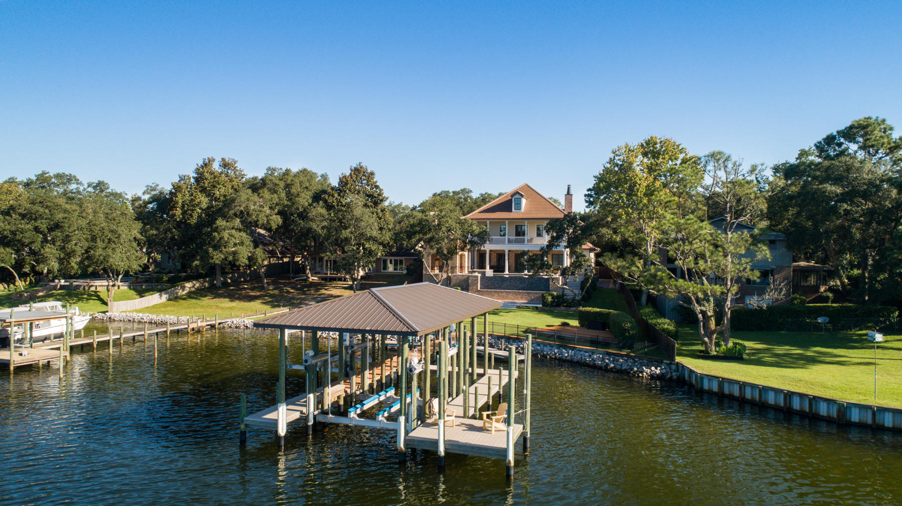 BAYOU VISTA - Residential