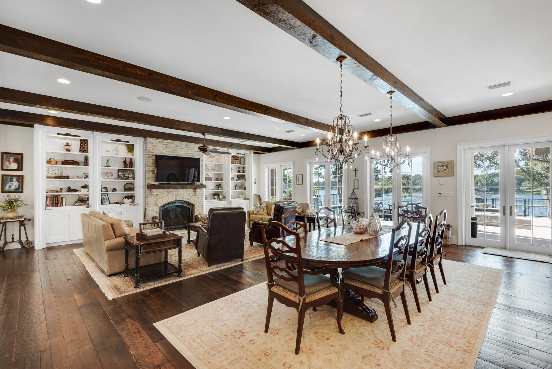 BAYOU VISTA - Residential