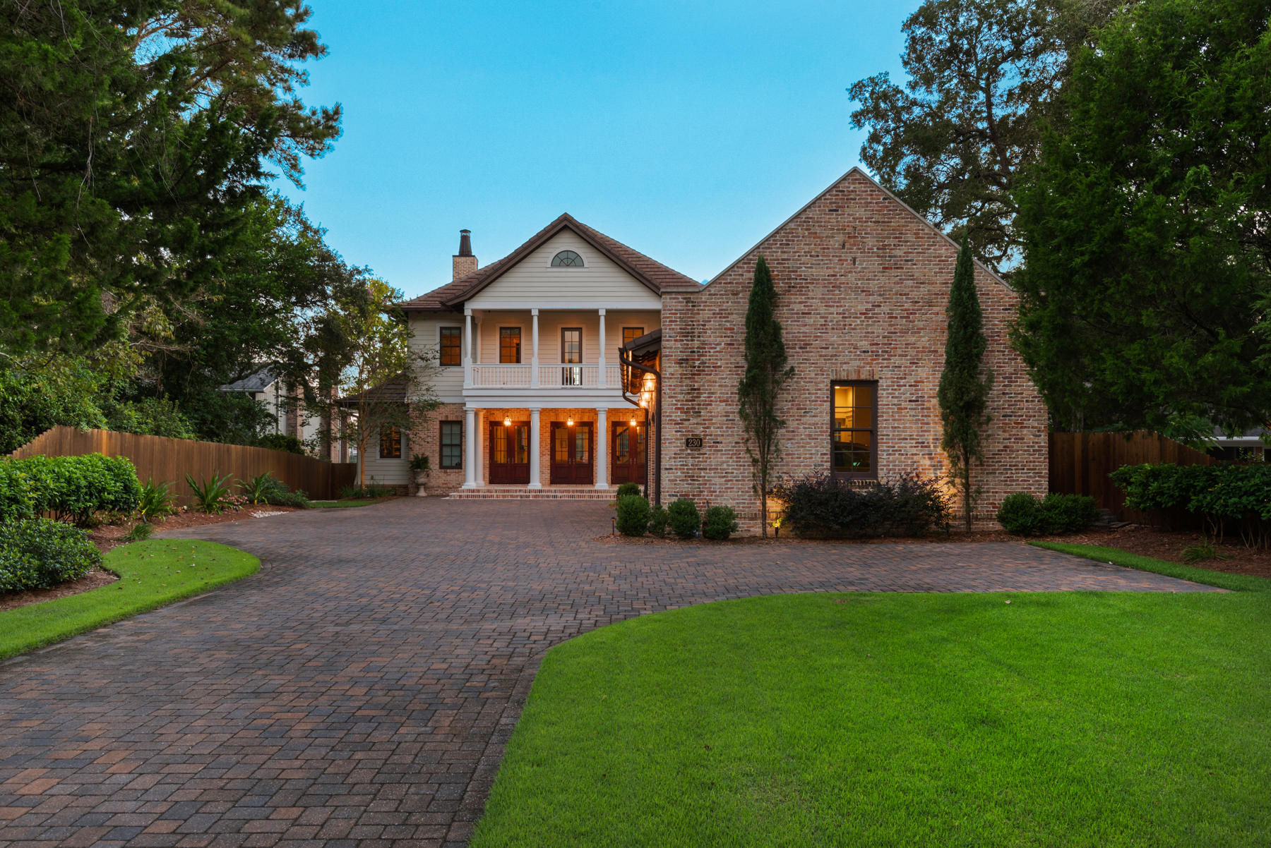 BAYOU VISTA - Residential
