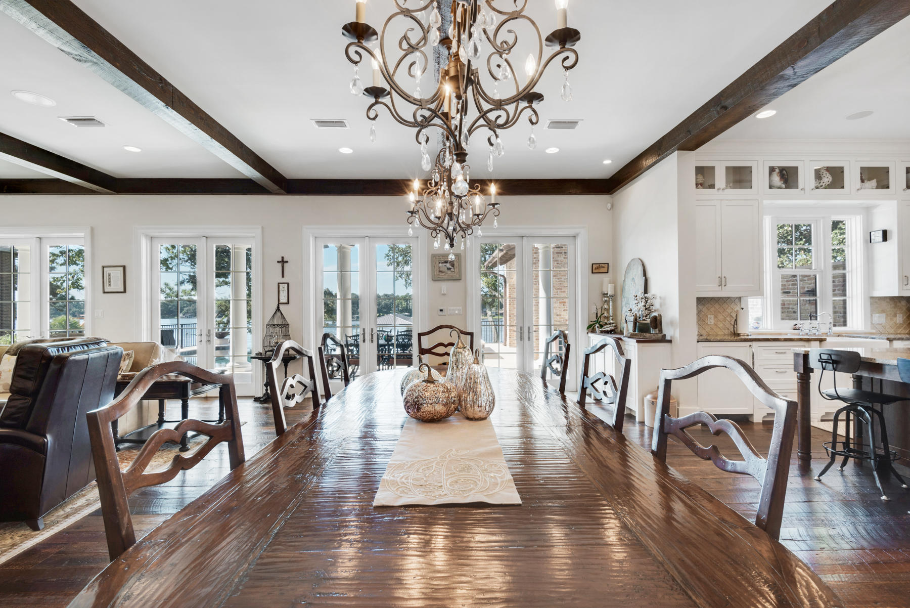 BAYOU VISTA - Residential