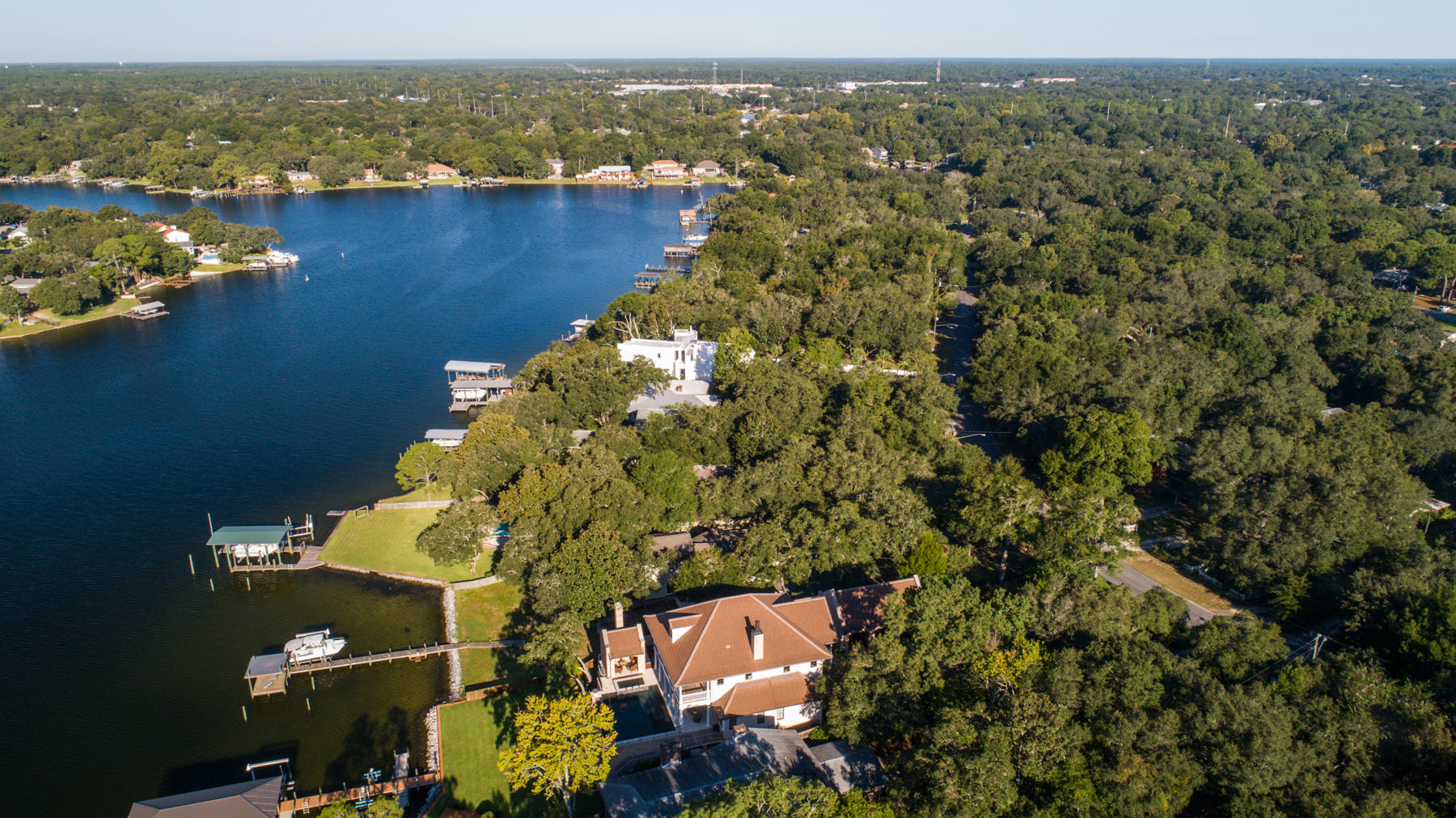 BAYOU VISTA - Residential