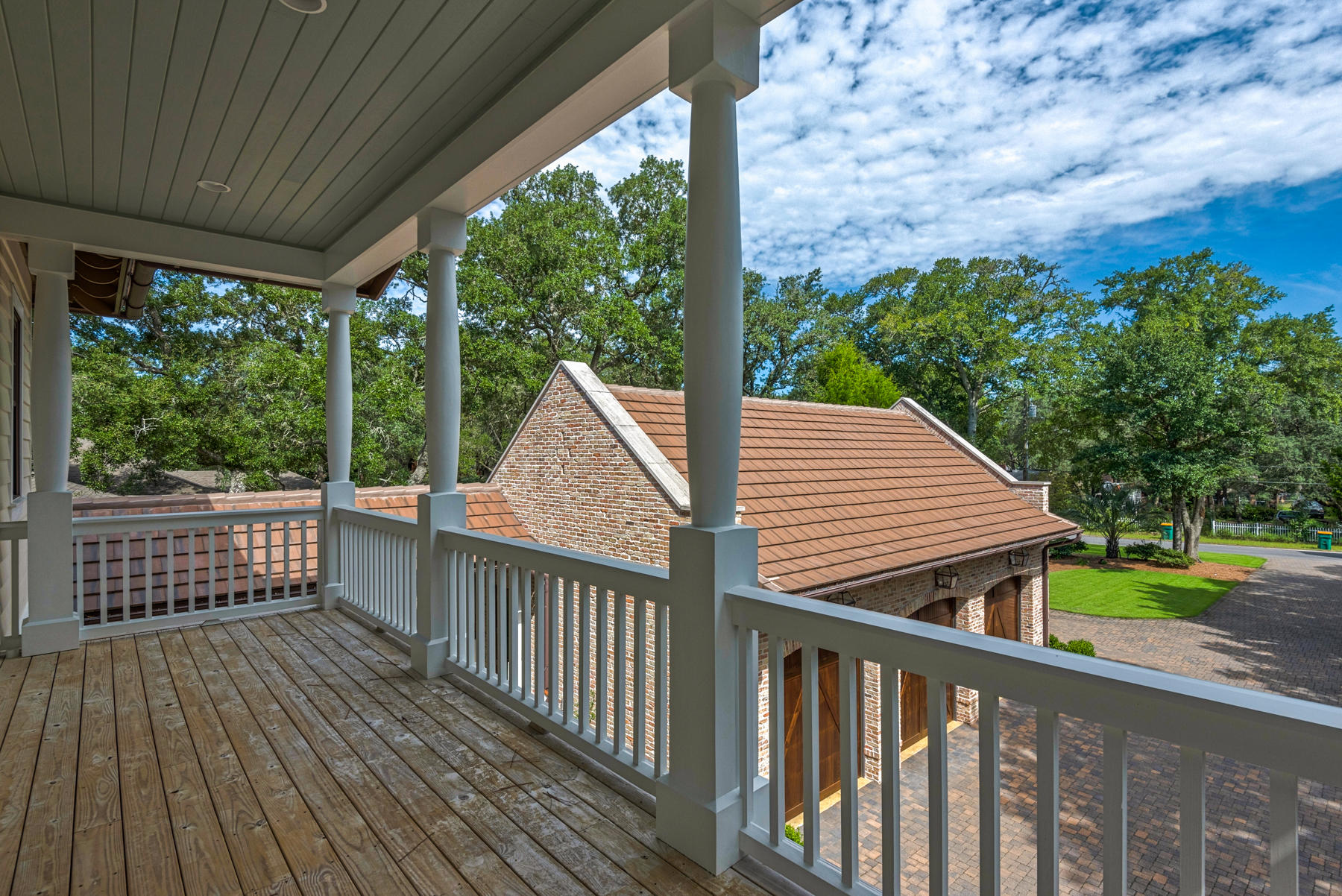 BAYOU VISTA - Residential