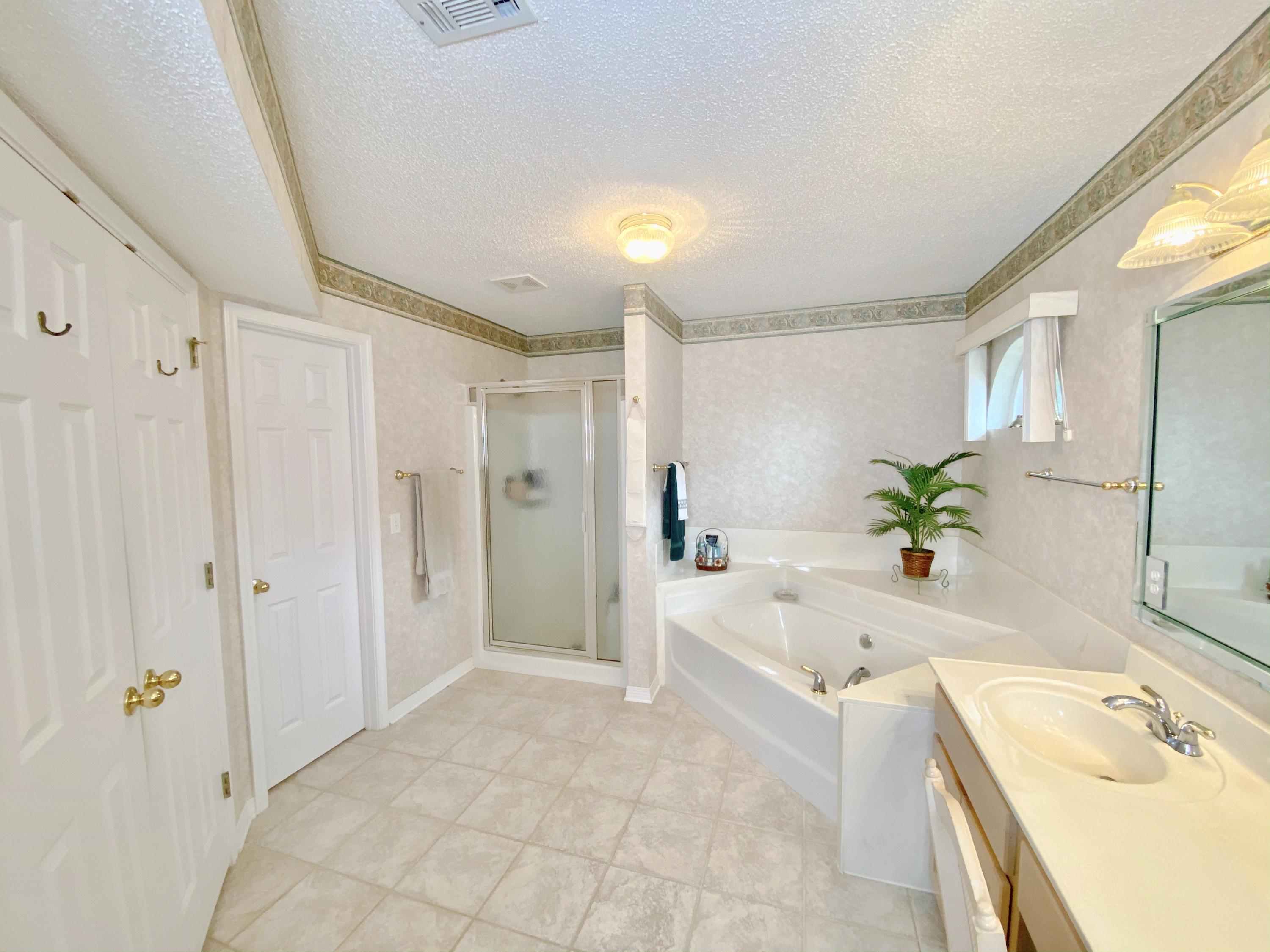 BAYOU LANDING - Residential