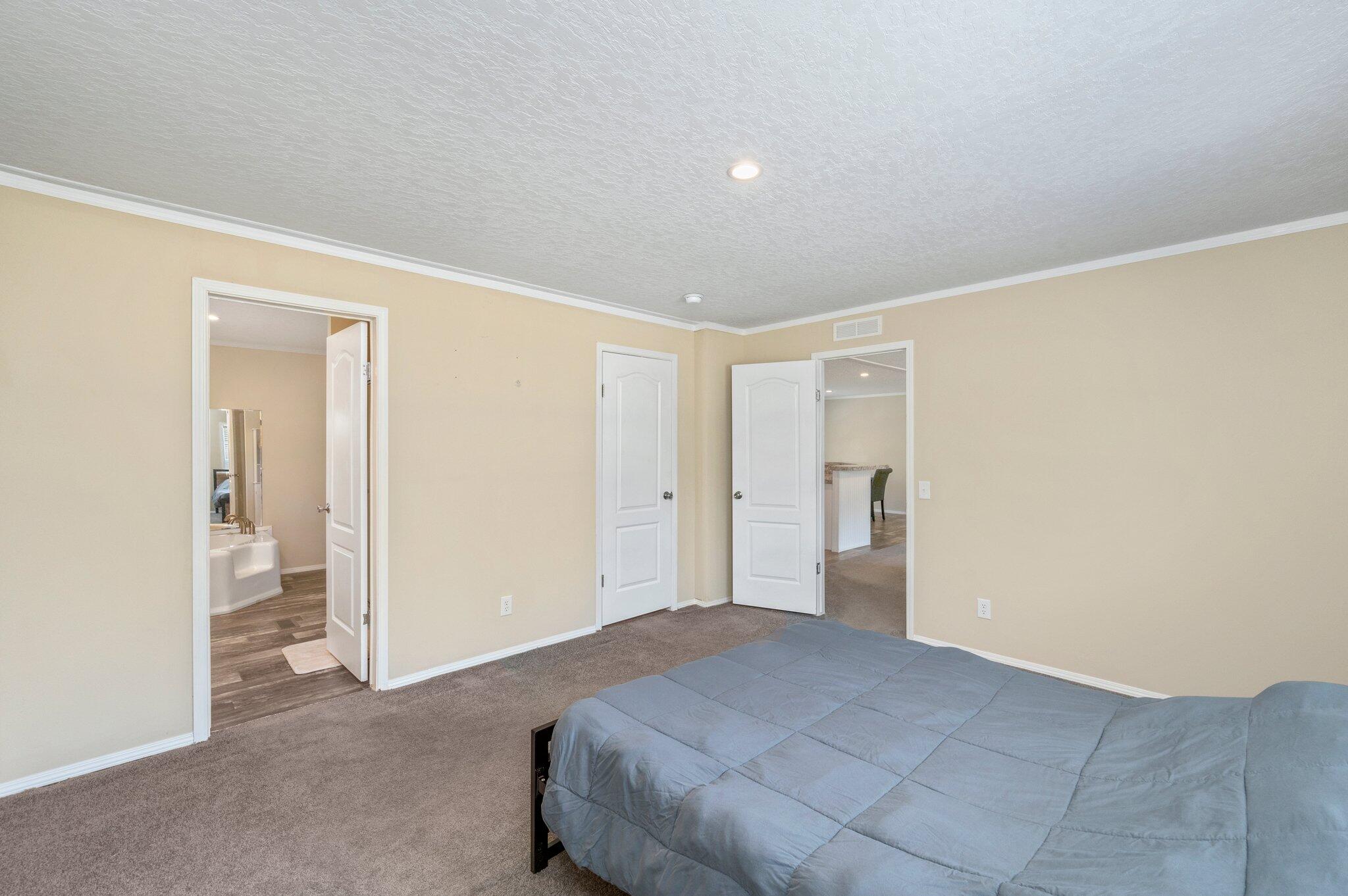 OAKWOOD HILLS UNIT 3 - Residential