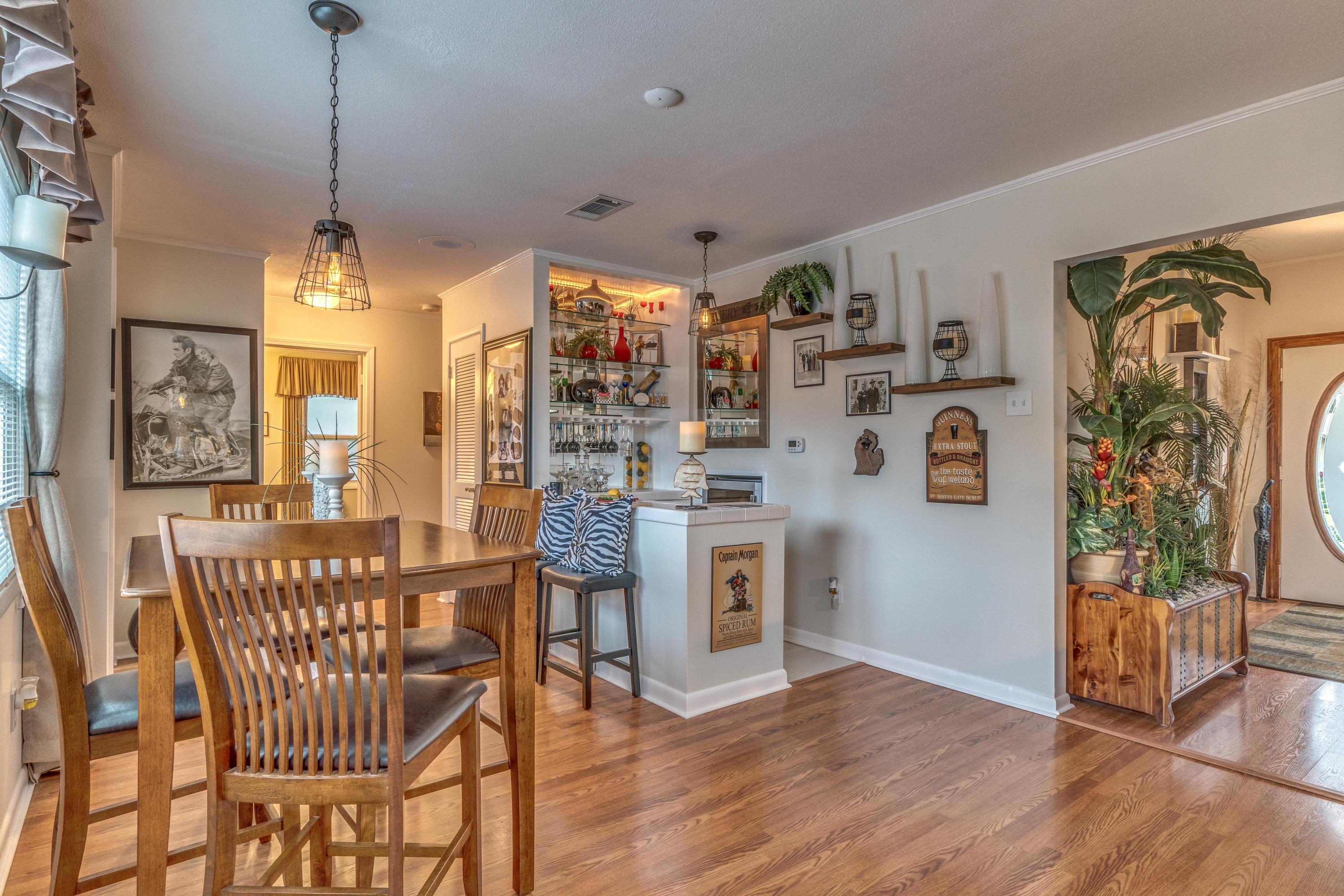 COLONY ESTATES 3RD ADDN - Residential