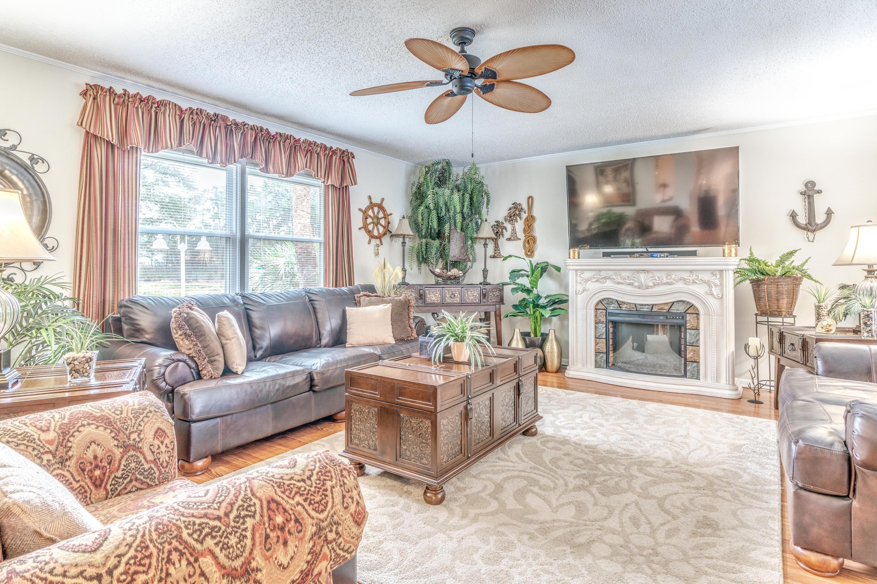 COLONY ESTATES 3RD ADDN - Residential