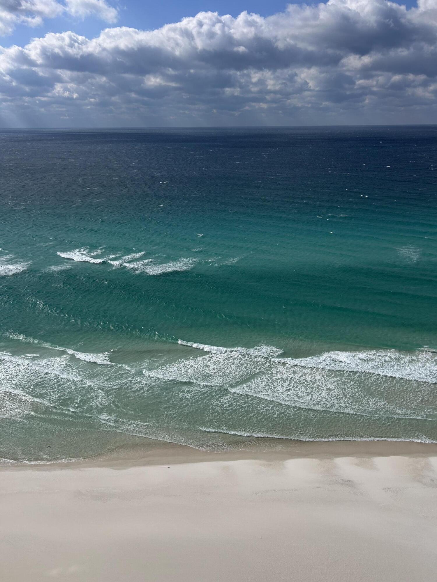 CELADON BEACH - Residential