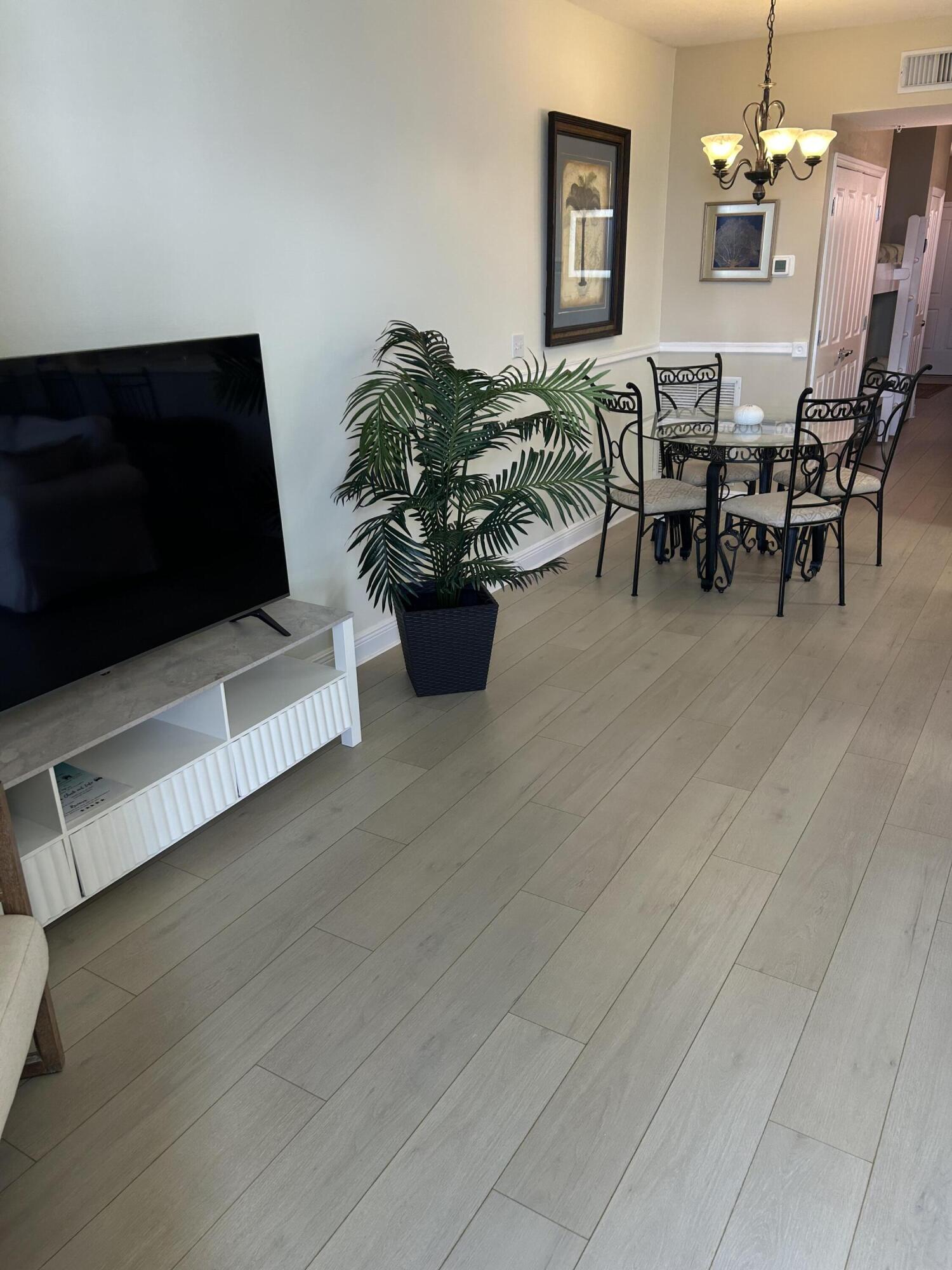 CELADON BEACH - Residential