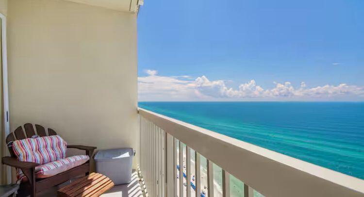 CELADON BEACH - Residential