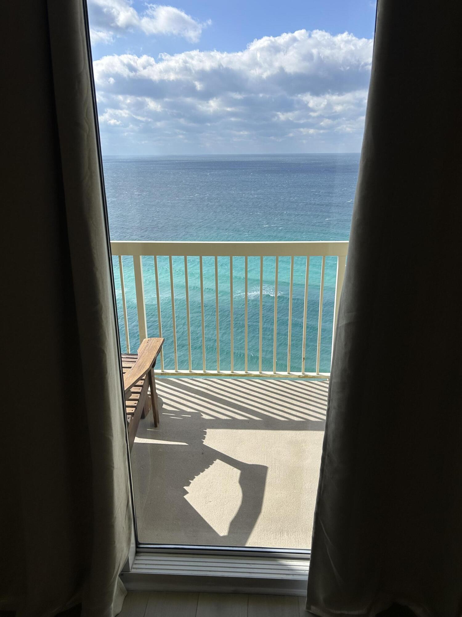 CELADON BEACH - Residential