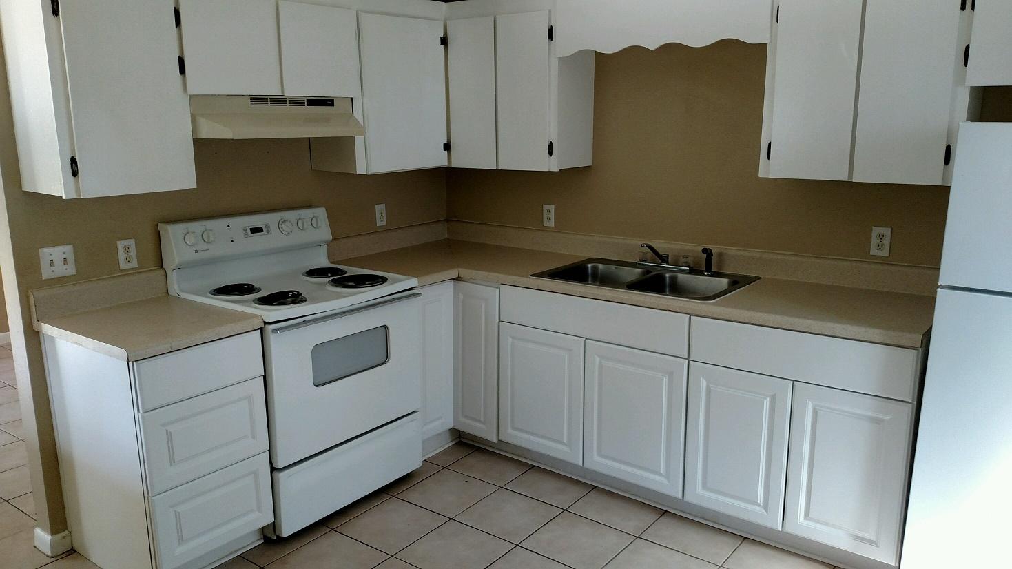 LIVE OAK - Residential Lease