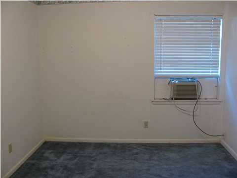 MARY ESTHER HEIGHTS - Residential