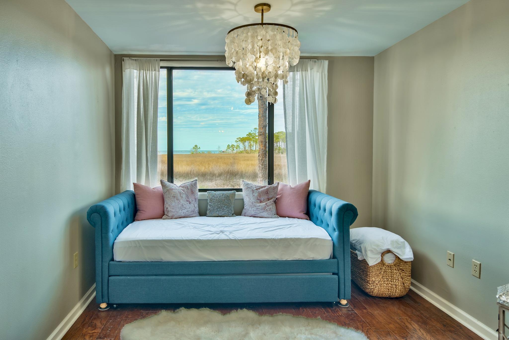 HERON WALK - Residential