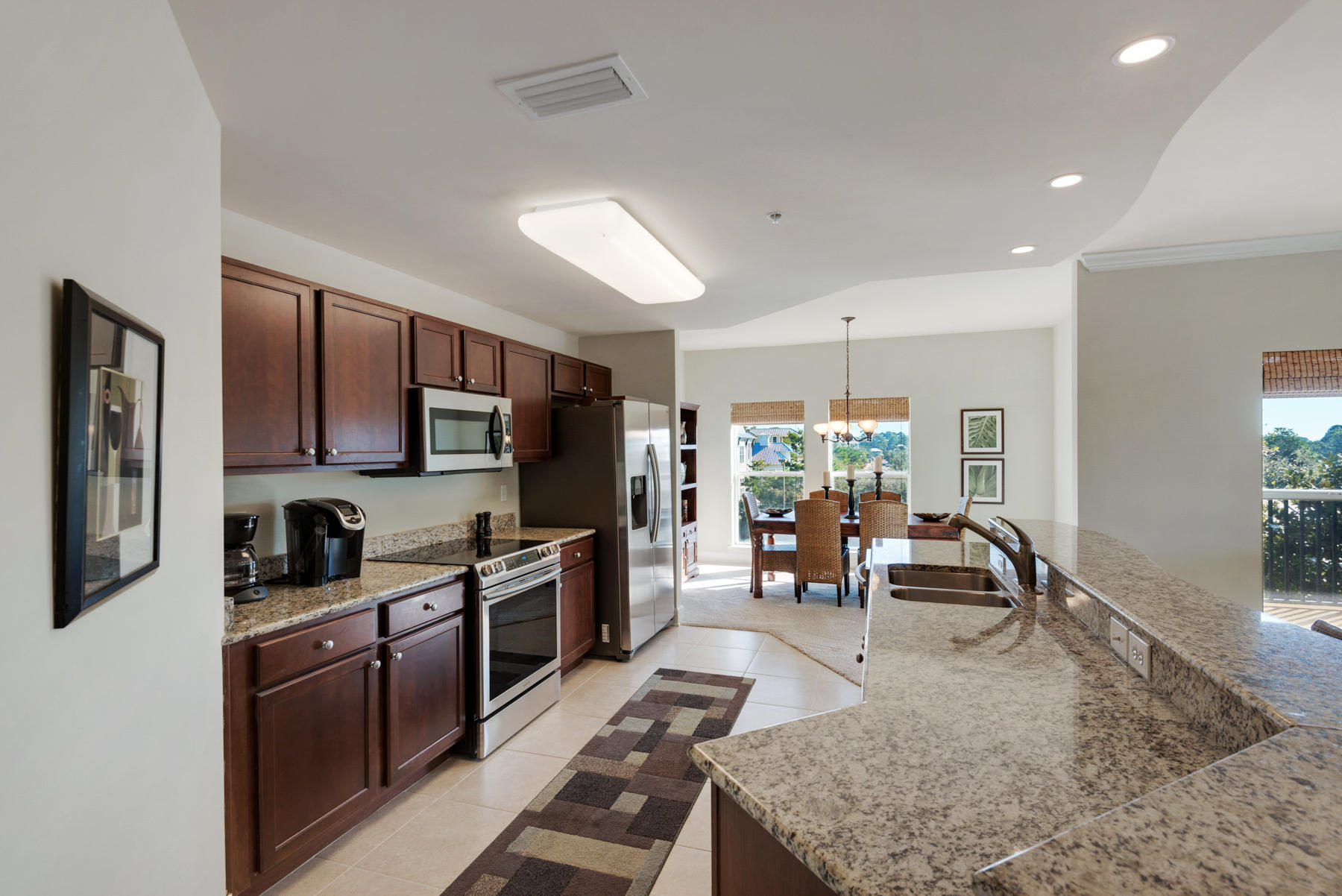 PRESERVE PLACE - Residential