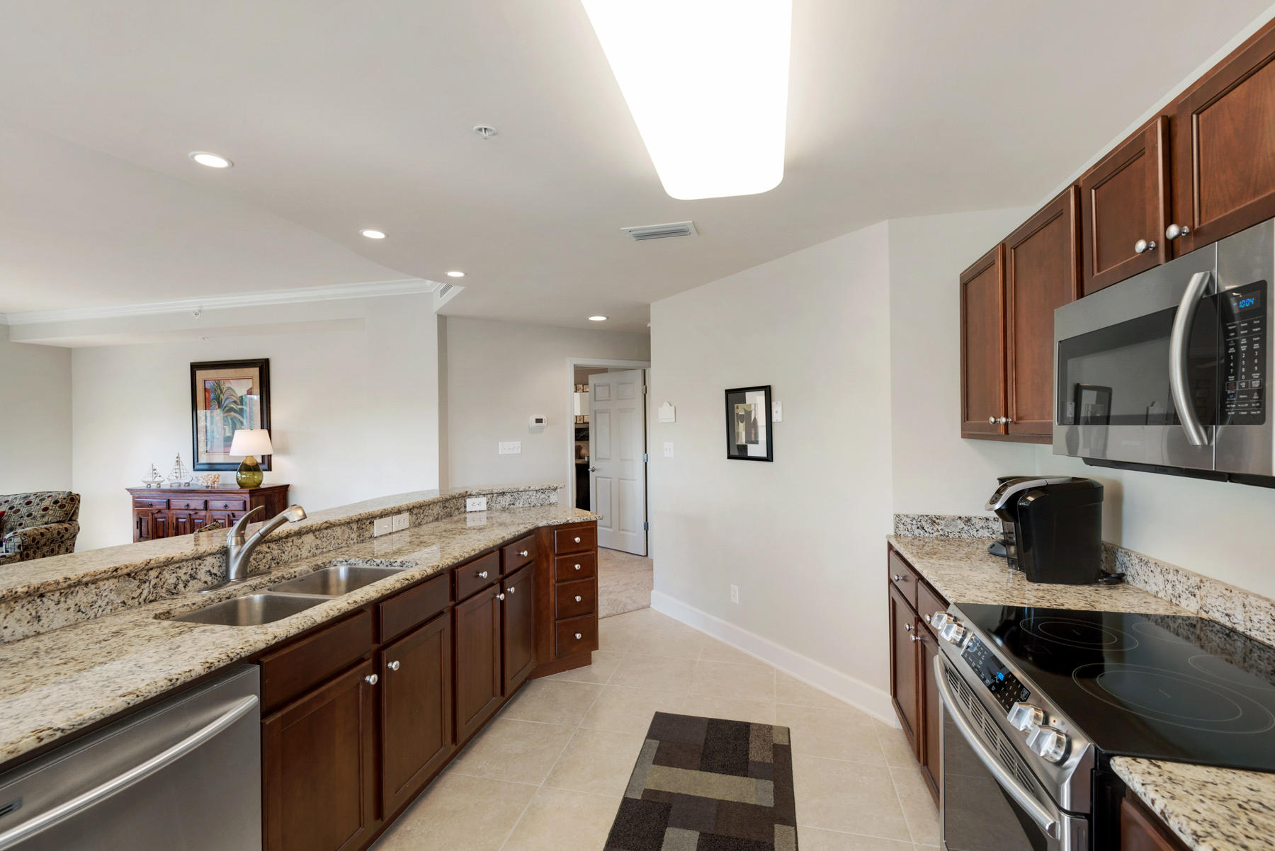 PRESERVE PLACE - Residential