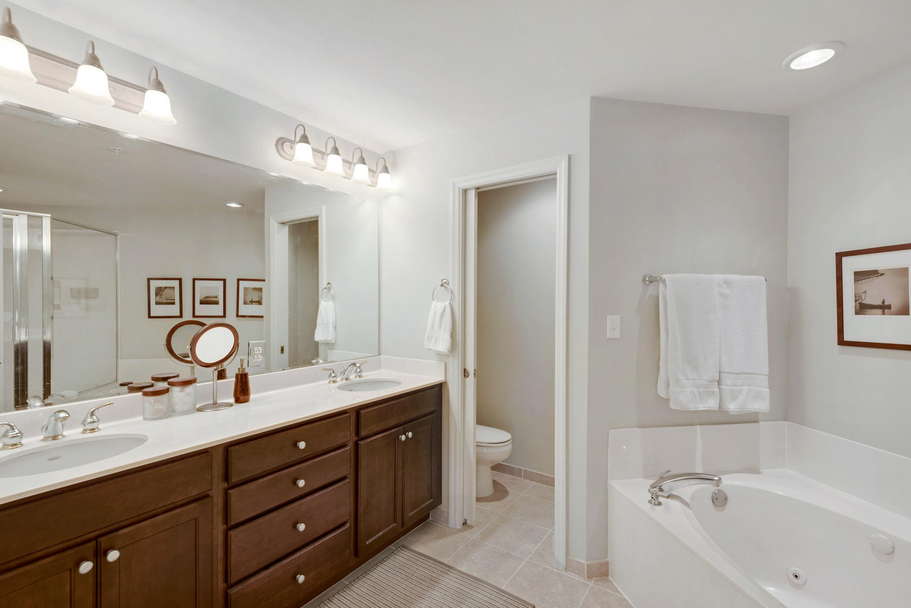 PRESERVE PLACE - Residential