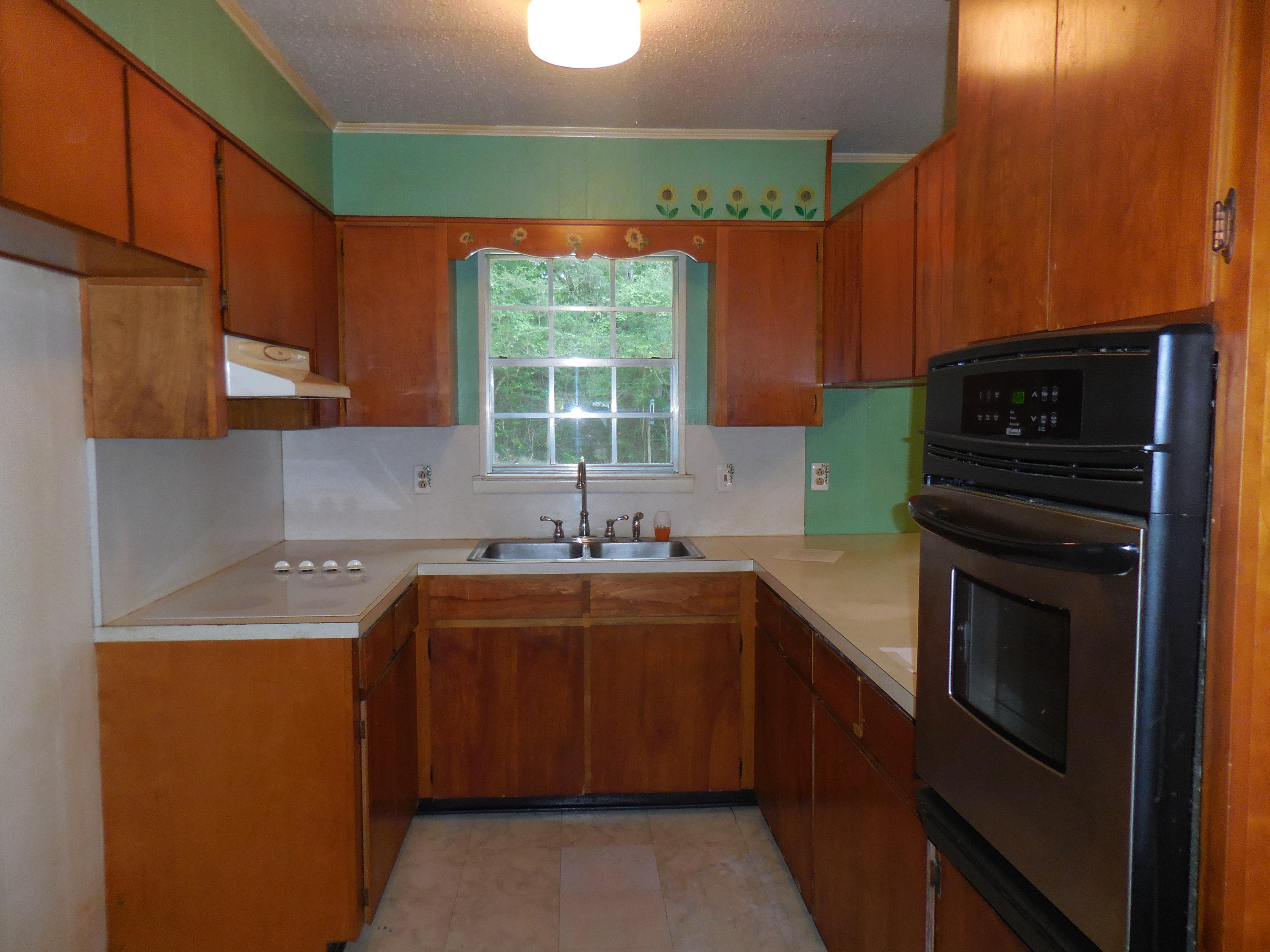 BLAKE HEIGHTS - Residential