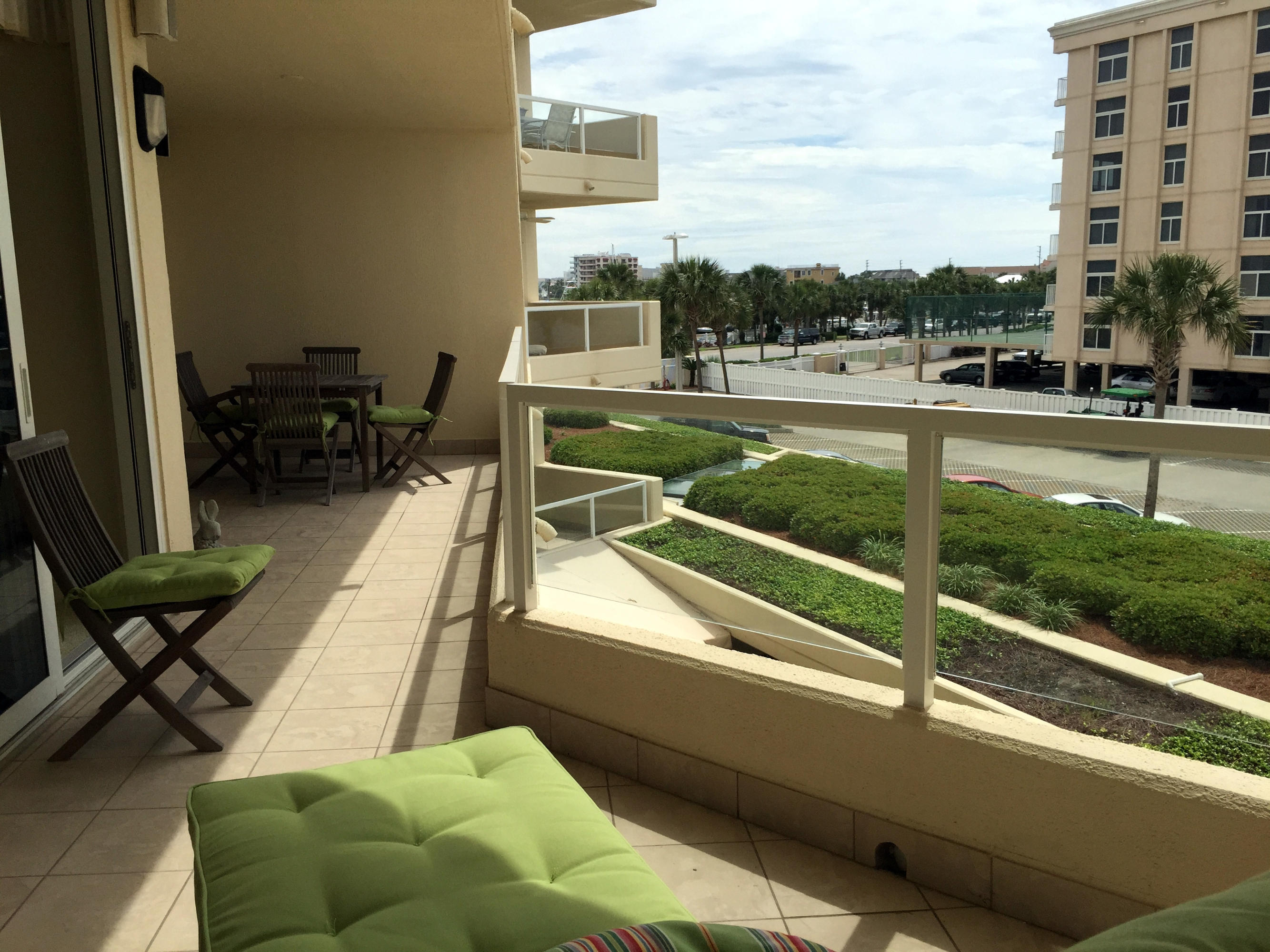 East Pass Towers Condo PH 2 - Residential