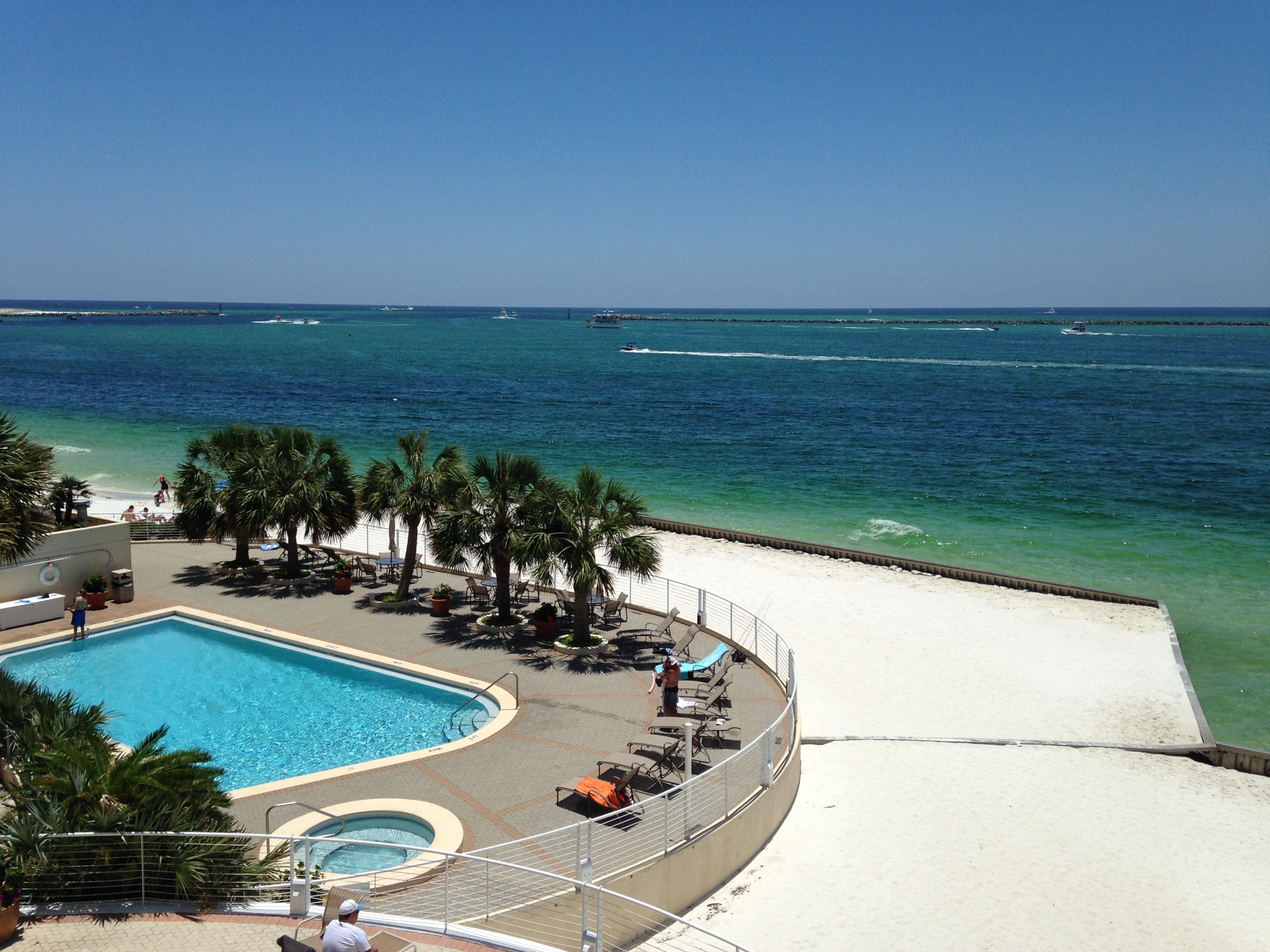 East Pass Towers Condo PH 2 - Residential