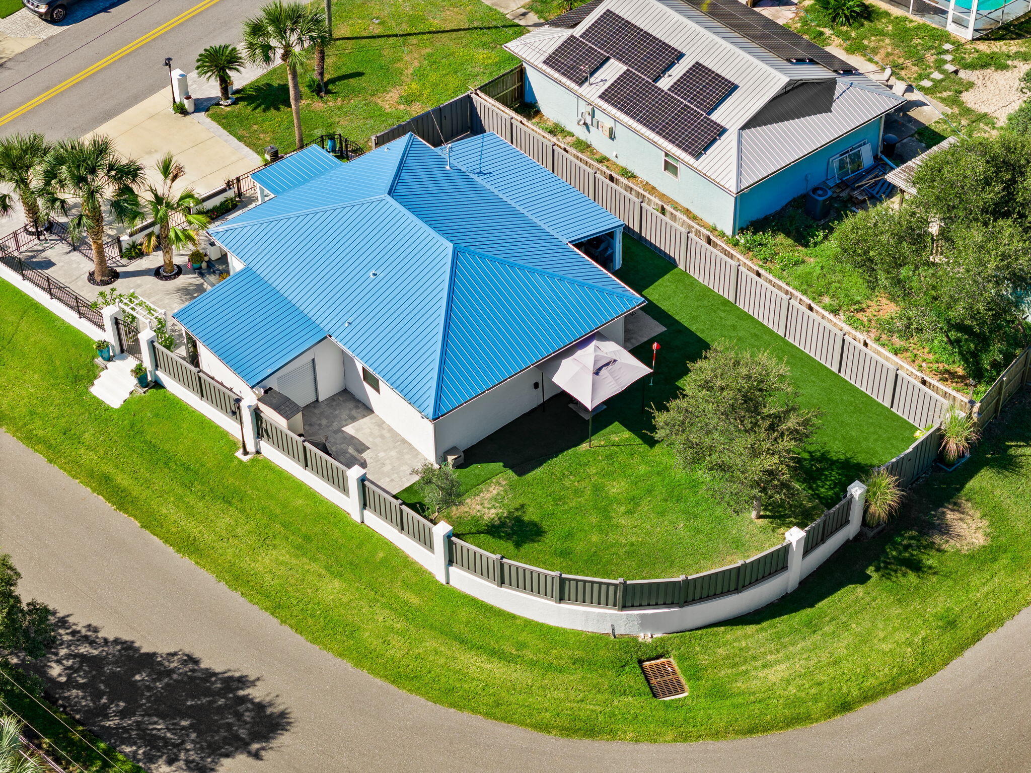 RIVIERA BEACH - Residential