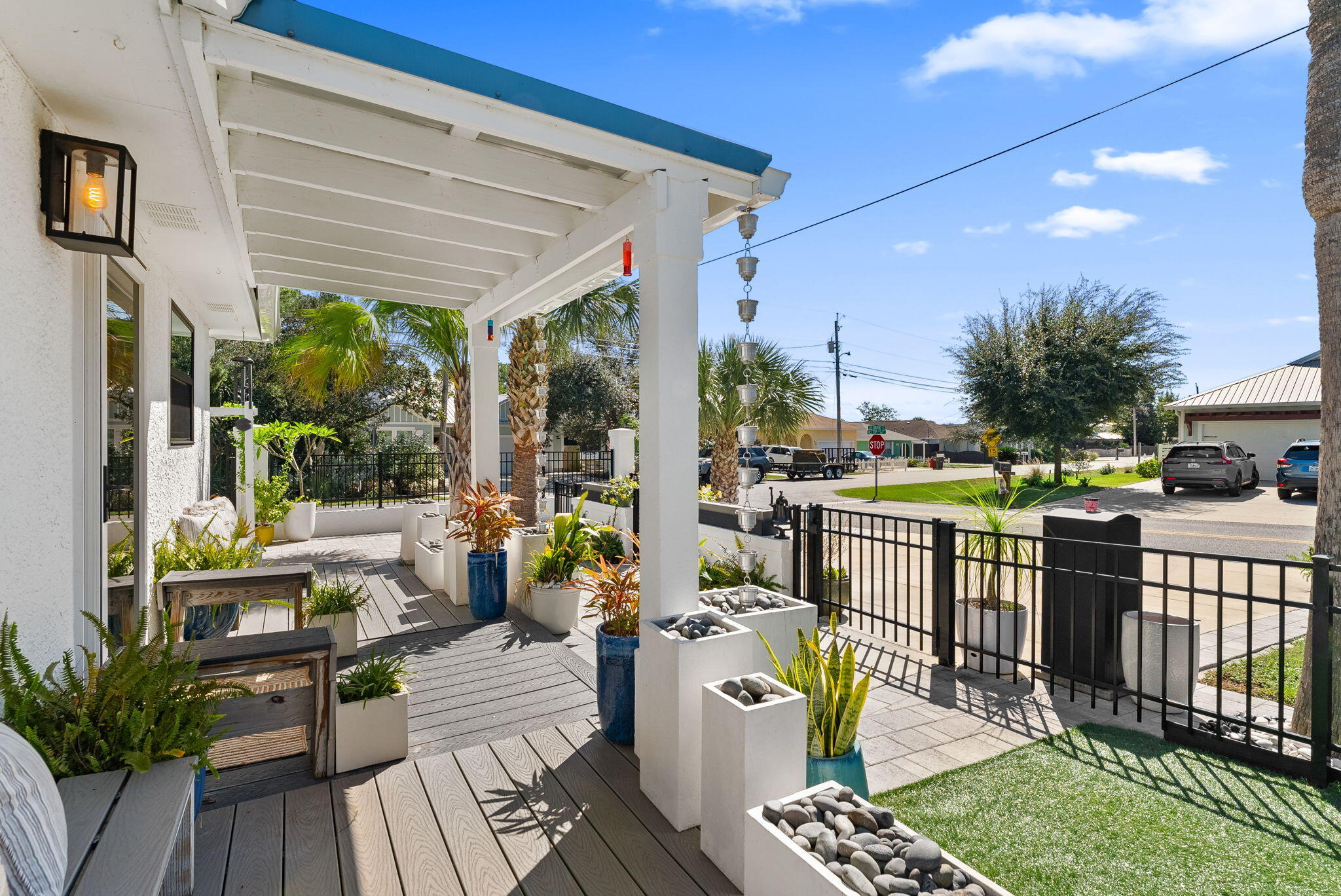 RIVIERA BEACH - Residential