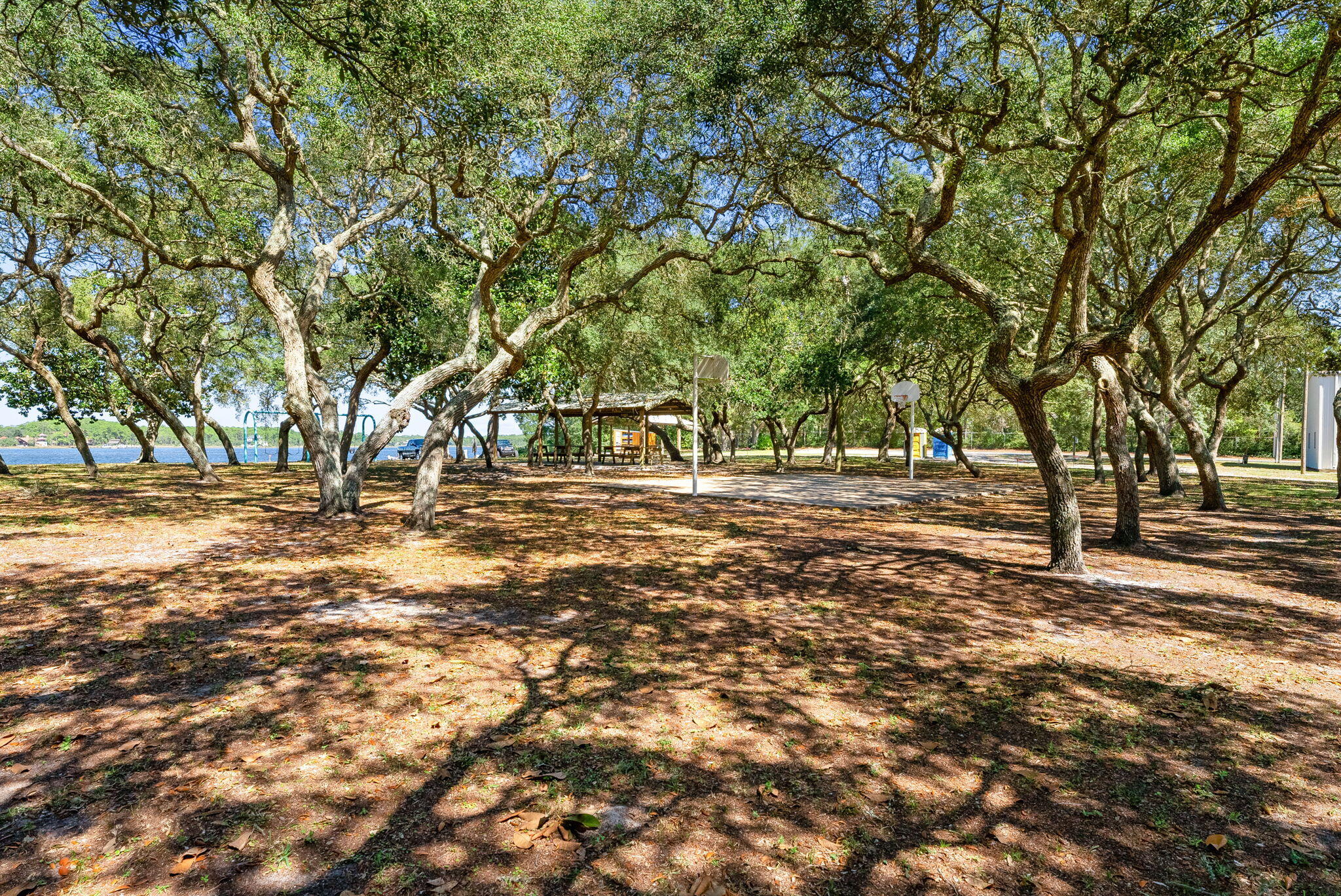 RIVIERA BEACH - Residential