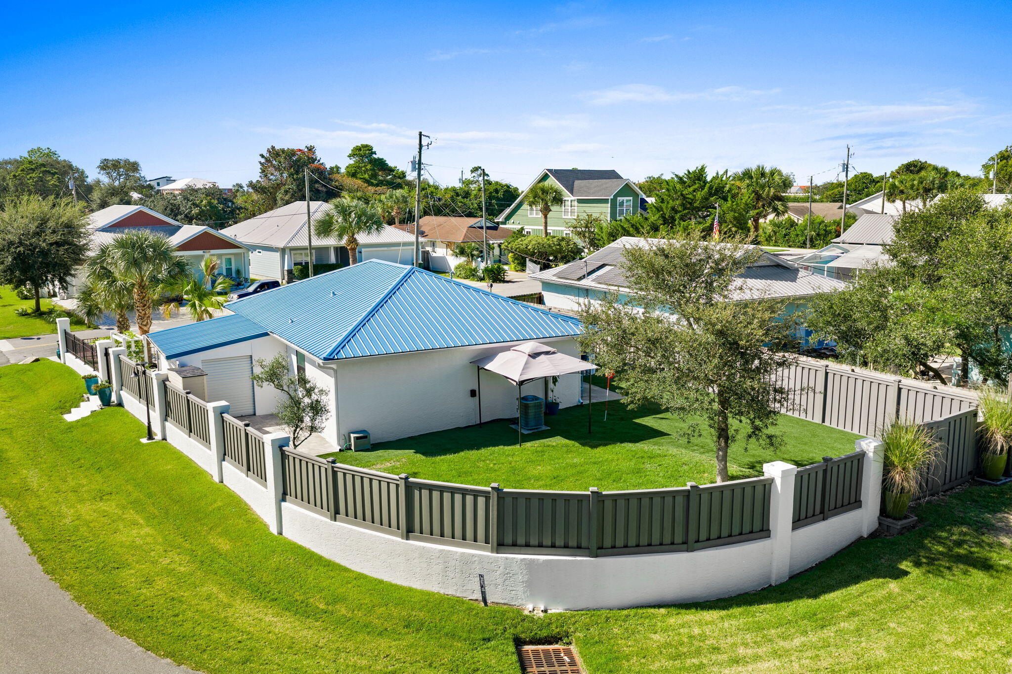 RIVIERA BEACH - Residential